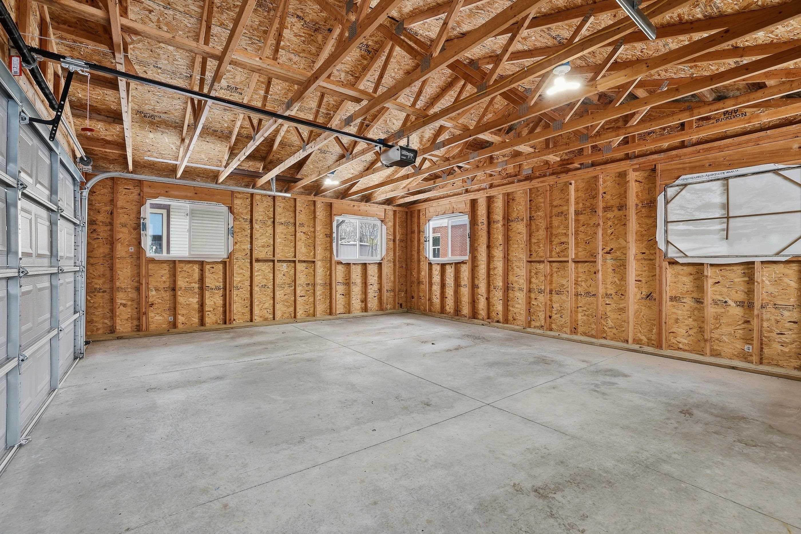 1017 6TH AVENUE, Stevens Point, Wisconsin 54481, 3 Bedrooms Bedrooms, ,1 BathroomBathrooms,Residential,For Sale,1017 6TH AVENUE,22600210