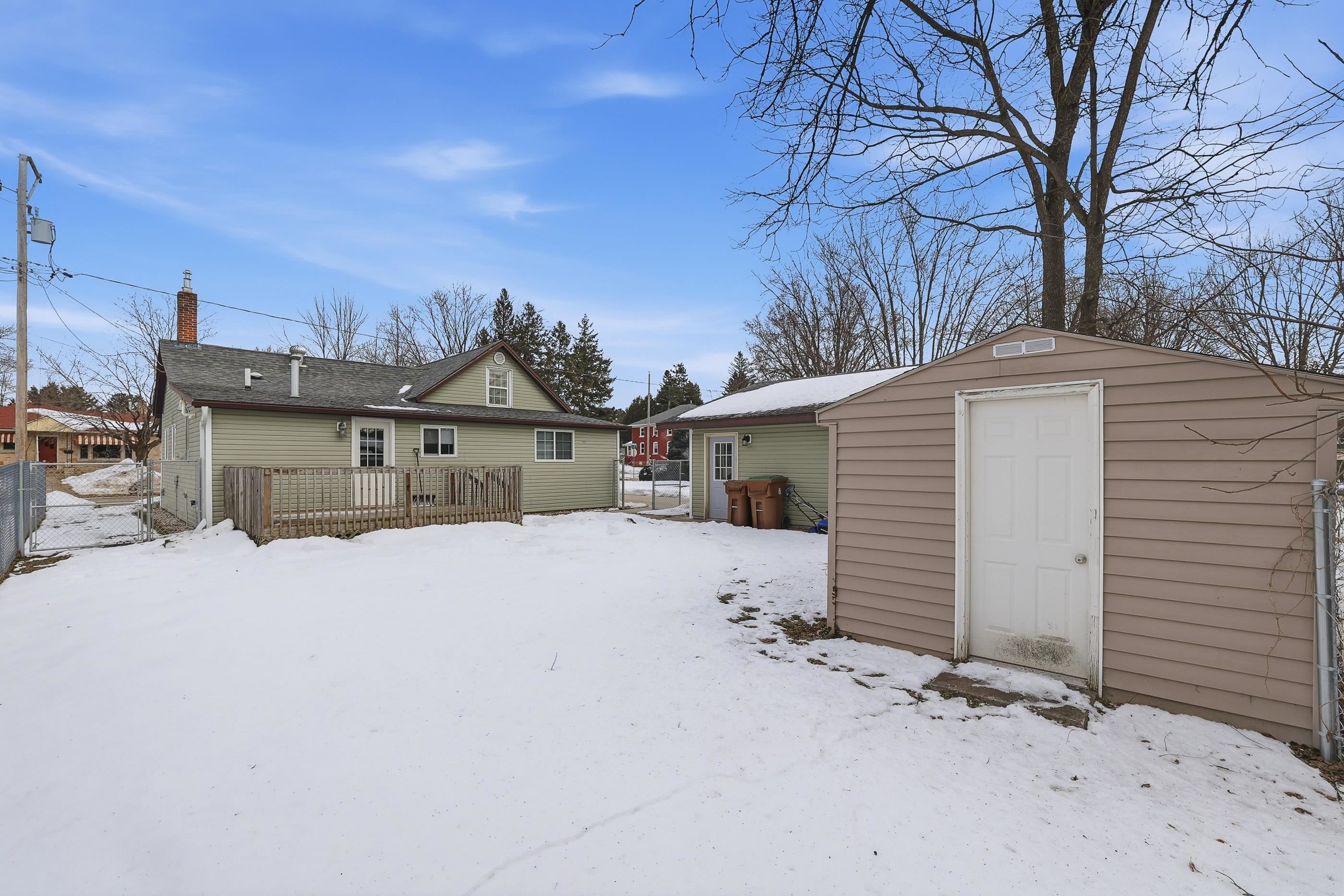 1017 6TH AVENUE, Stevens Point, Wisconsin 54481, 3 Bedrooms Bedrooms, ,1 BathroomBathrooms,Residential,For Sale,1017 6TH AVENUE,22600210