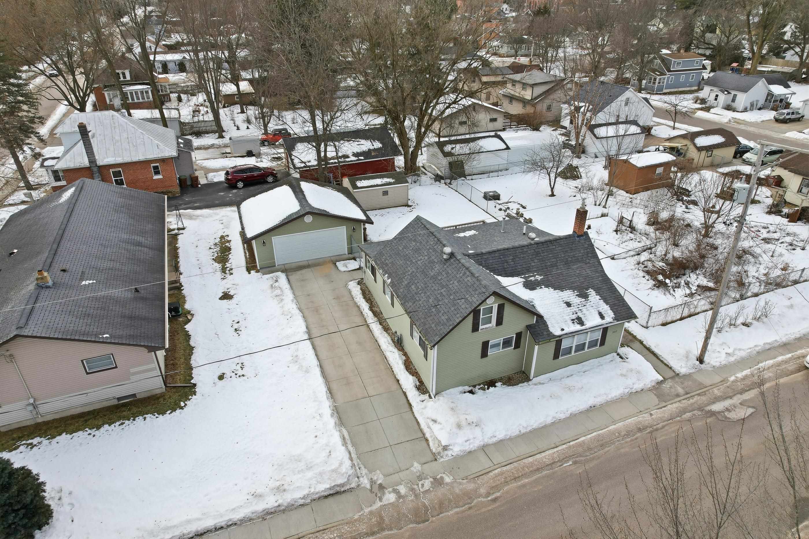 1017 6TH AVENUE, Stevens Point, Wisconsin 54481, 3 Bedrooms Bedrooms, ,1 BathroomBathrooms,Residential,For Sale,1017 6TH AVENUE,22600210