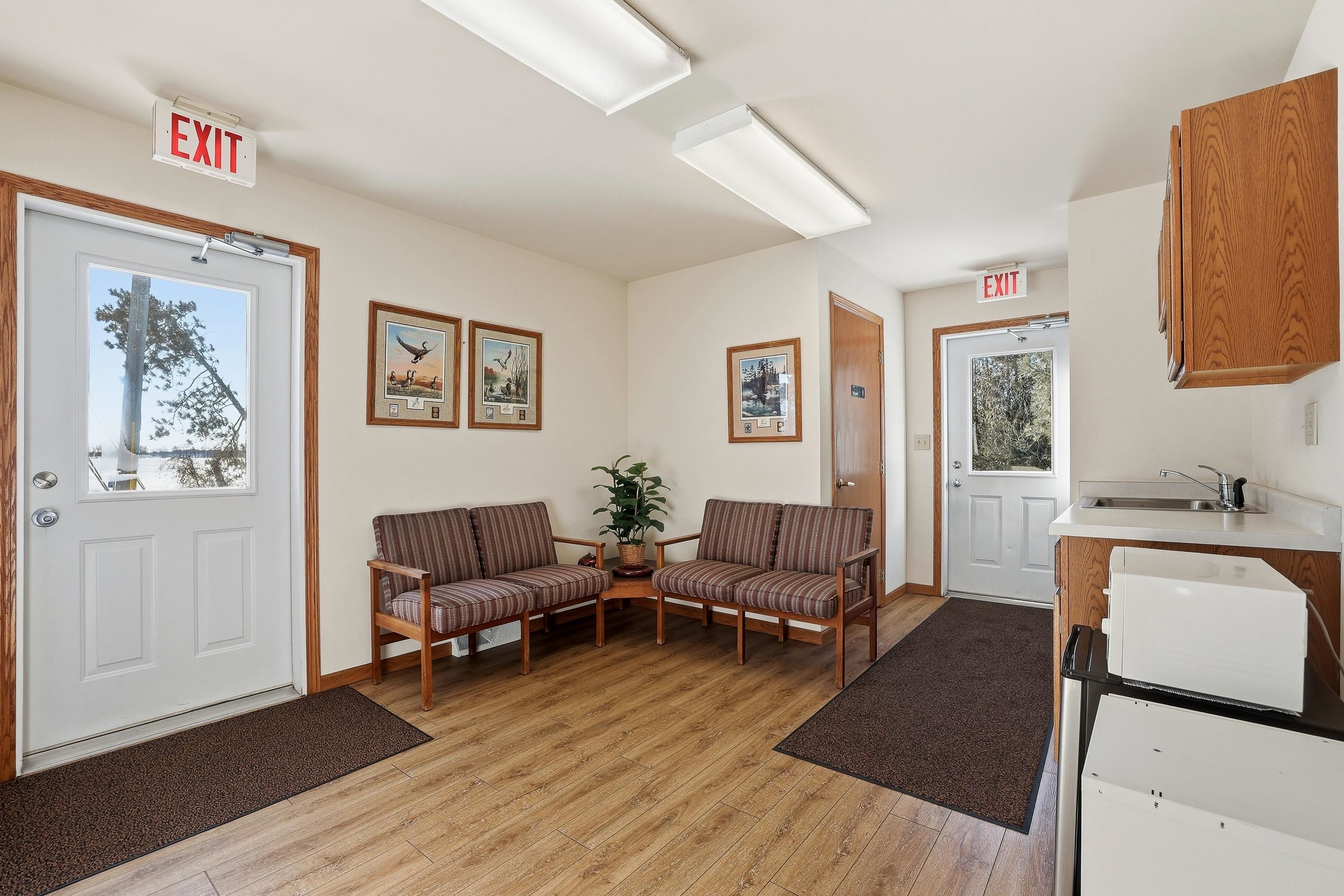 5500 PRAIRIE DRIVE, Plover, Wisconsin 54467, ,Commercial/industrial,For Sale,5500 PRAIRIE DRIVE,22600220