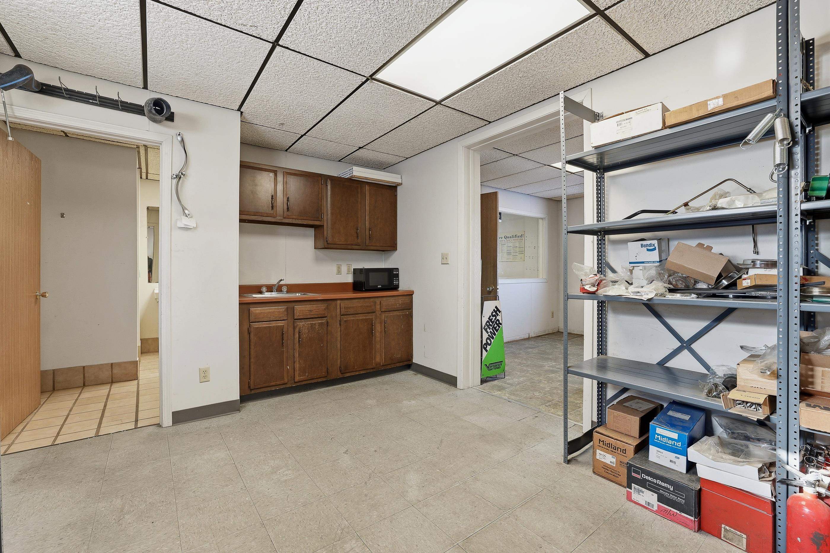 5500 PRAIRIE DRIVE, Plover, Wisconsin 54467, ,Commercial/industrial,For Sale,5500 PRAIRIE DRIVE,22600220