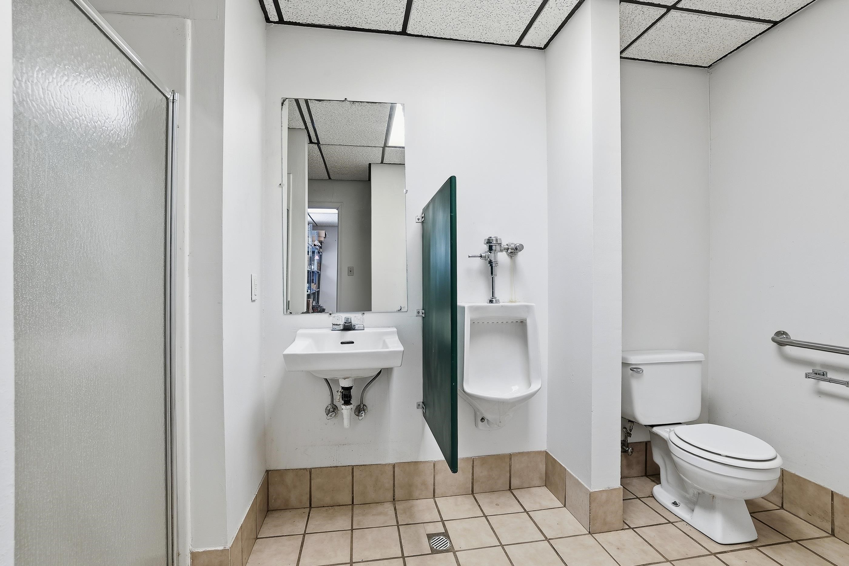 5500 PRAIRIE DRIVE, Plover, Wisconsin 54467, ,Commercial/industrial,For Sale,5500 PRAIRIE DRIVE,22600220