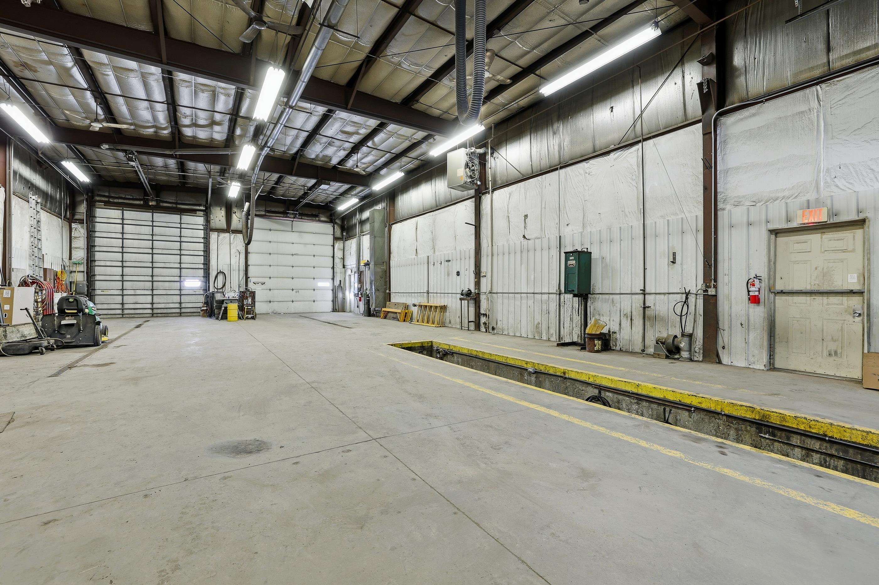 5500 PRAIRIE DRIVE, Plover, Wisconsin 54467, ,Commercial/industrial,For Sale,5500 PRAIRIE DRIVE,22600220