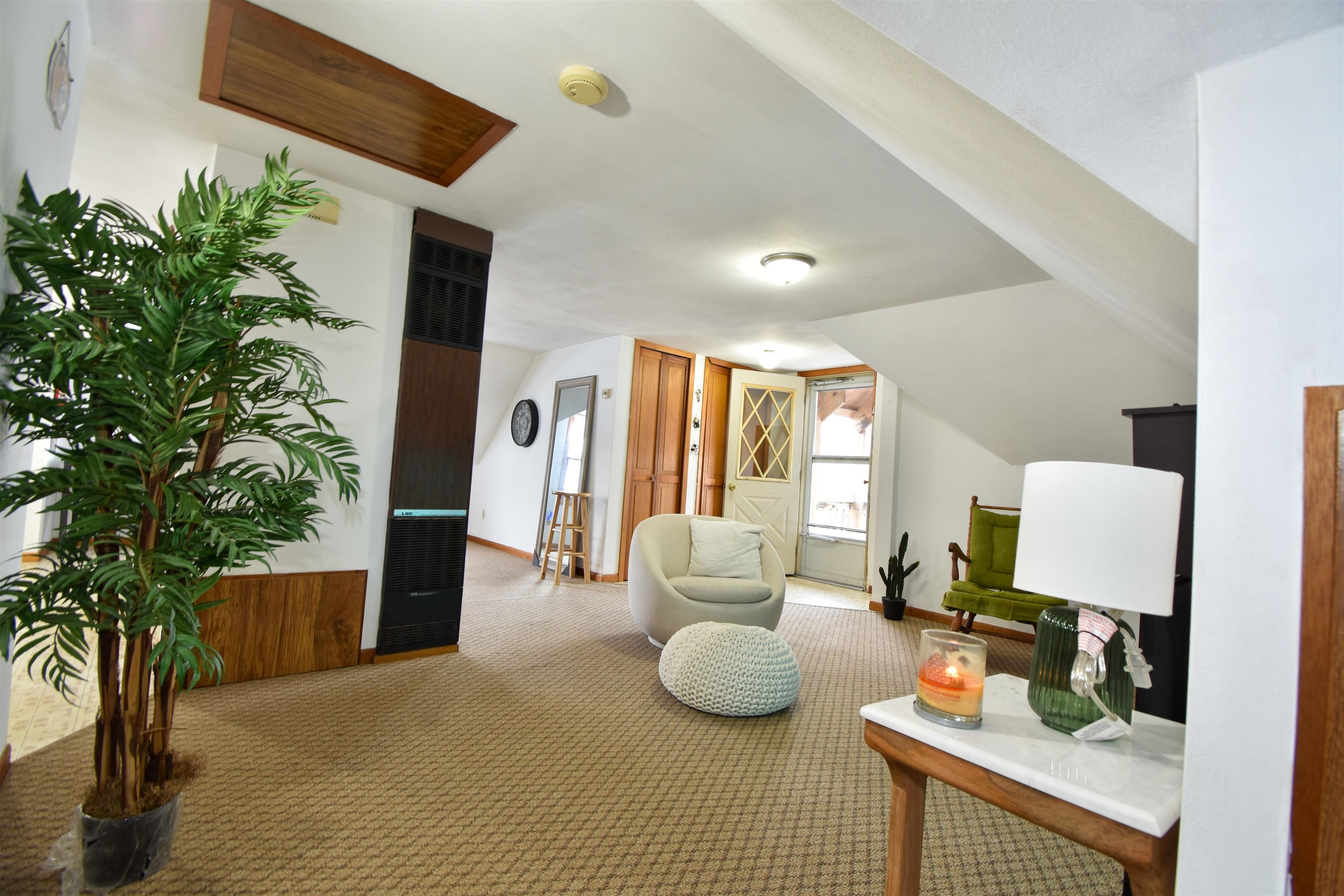 409 W PARKER STREET, WEYAUWAGA, Wisconsin 54983, 2 Bedrooms Bedrooms, 6 Rooms Rooms,1 BathroomBathrooms,Multi-family,For Sale,409 W PARKER STREET,22600237