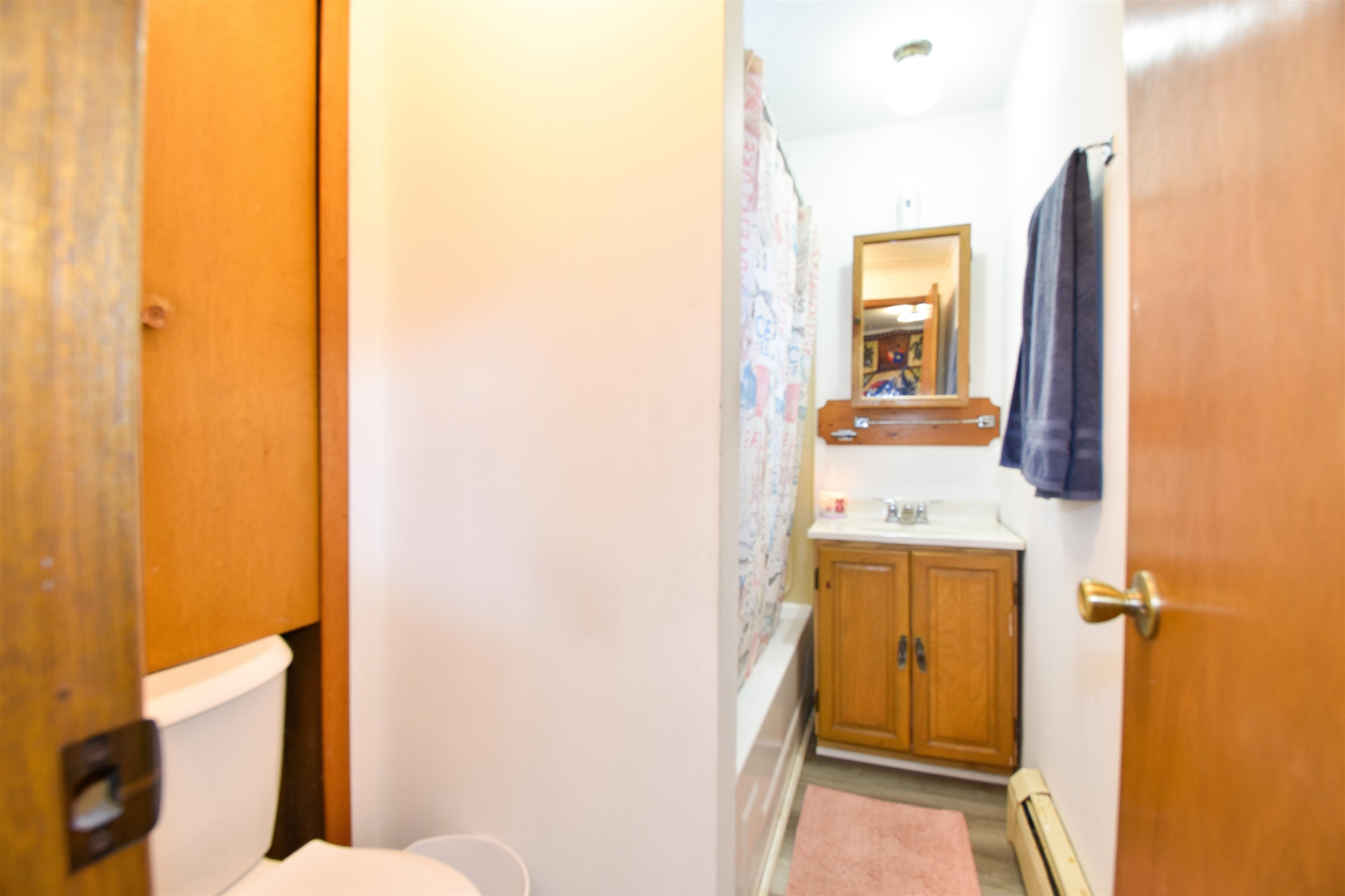 409 W PARKER STREET, WEYAUWAGA, Wisconsin 54983, 2 Bedrooms Bedrooms, 6 Rooms Rooms,1 BathroomBathrooms,Multi-family,For Sale,409 W PARKER STREET,22600237