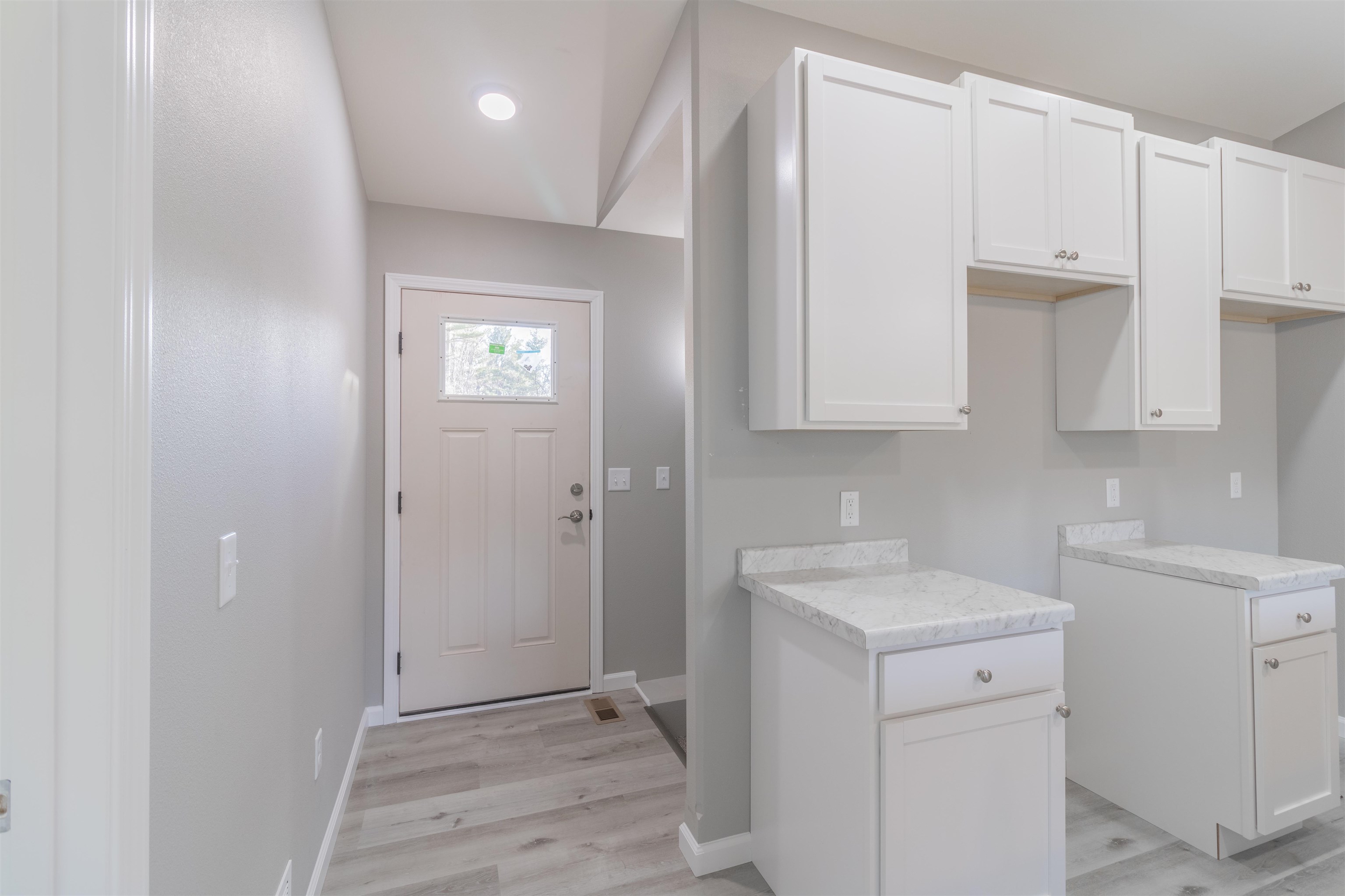 220 LEONARD STREET, Stevens Point, Wisconsin 54482, 3 Bedrooms Bedrooms, ,3 BathroomsBathrooms,Residential,For Sale,220 LEONARD STREET,22600247