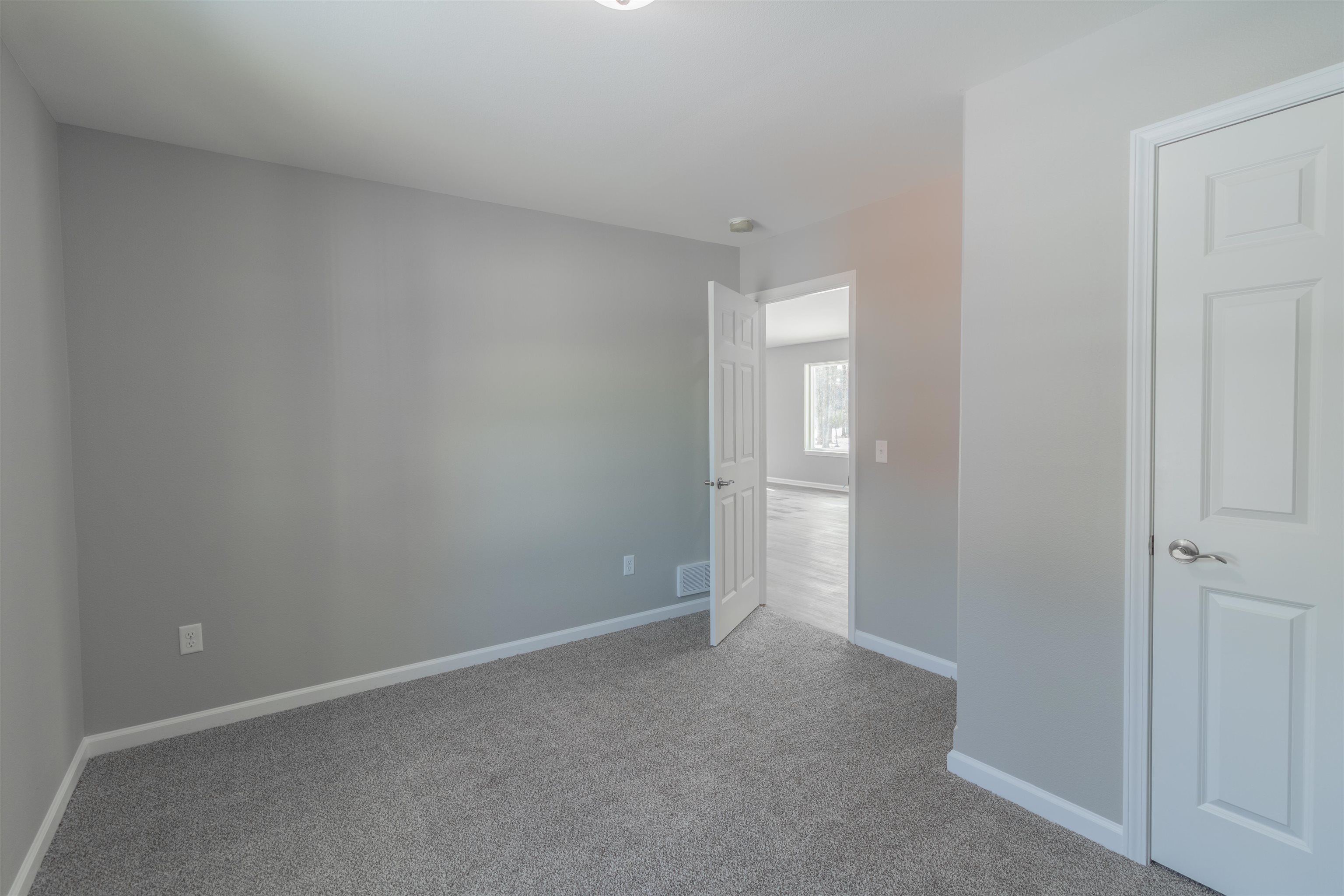 212 LEONARD STREET, Stevens Point, Wisconsin 54482, 3 Bedrooms Bedrooms, ,2 BathroomsBathrooms,Residential,For Sale,212 LEONARD STREET,22600250