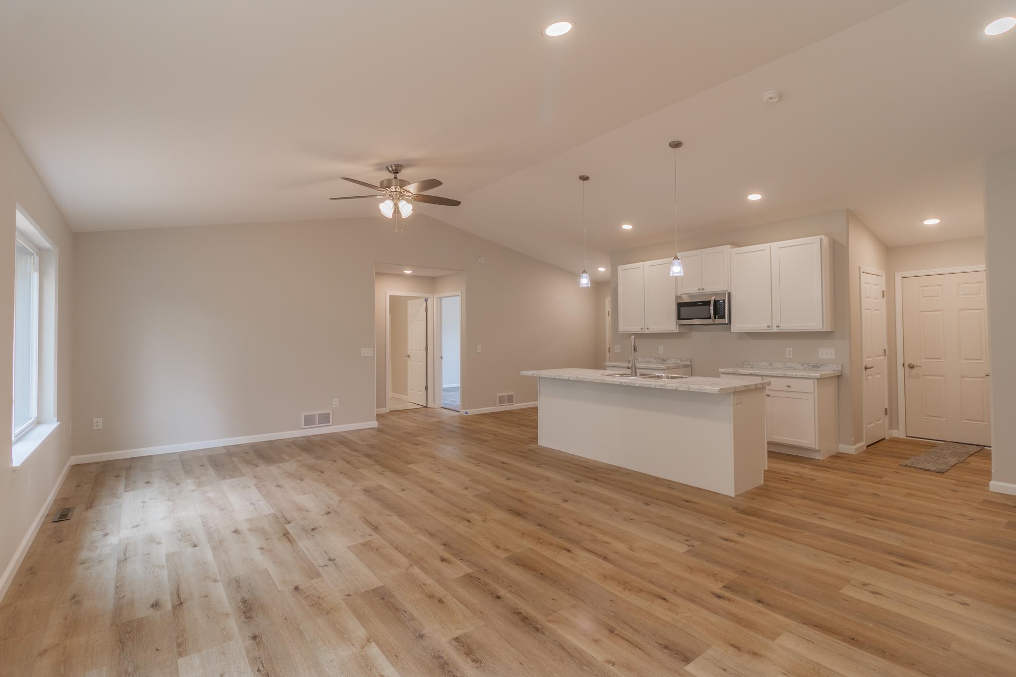 204 LEONARD STREET, Stevens Point, Wisconsin 54482, 3 Bedrooms Bedrooms, ,2 BathroomsBathrooms,Residential,For Sale,204 LEONARD STREET,22600251