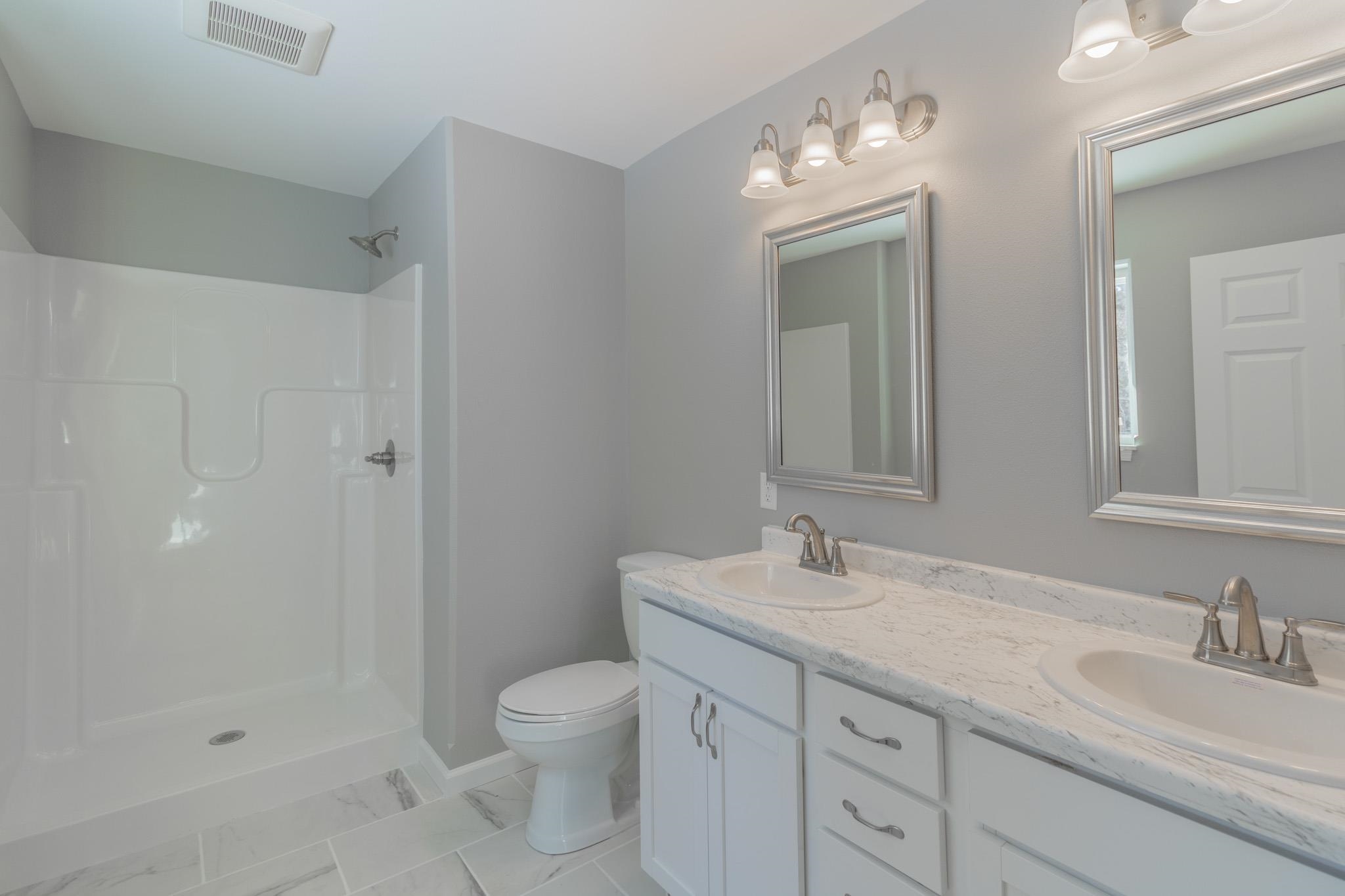 172 EVELYN COURT, Stevens Point, Wisconsin 54482, 3 Bedrooms Bedrooms, ,2 BathroomsBathrooms,Residential,For Sale,172 EVELYN COURT,22600253