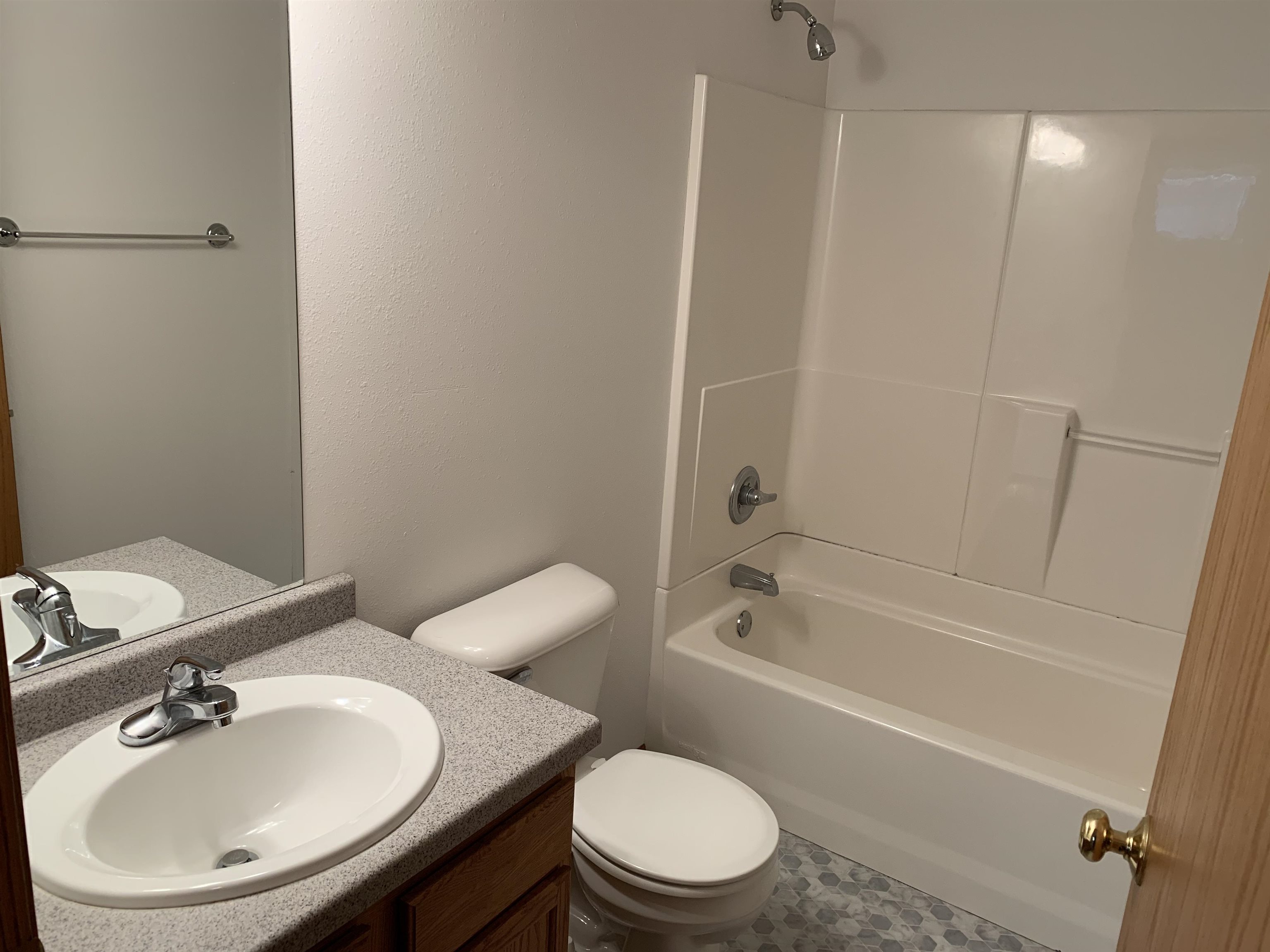 1224-1226 N 16TH AVENUE, Wausau, Wisconsin 54401, 2 Bedrooms Bedrooms, ,2.5 BathroomsBathrooms,Multi-family,For Sale,1224-1226 N 16TH AVENUE,22600267