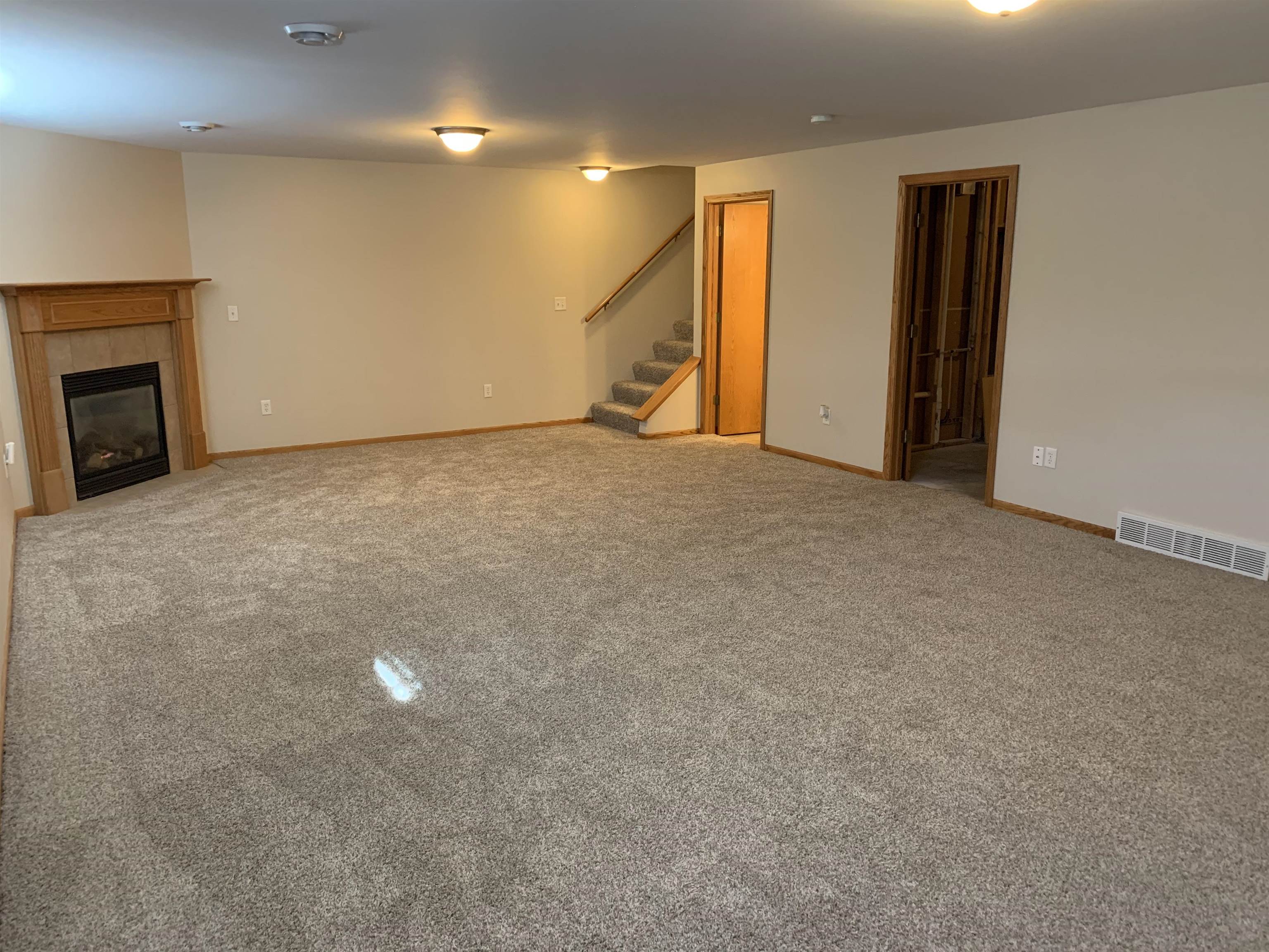 1224-1226 N 16TH AVENUE, Wausau, Wisconsin 54401, 2 Bedrooms Bedrooms, ,2.5 BathroomsBathrooms,Multi-family,For Sale,1224-1226 N 16TH AVENUE,22600267