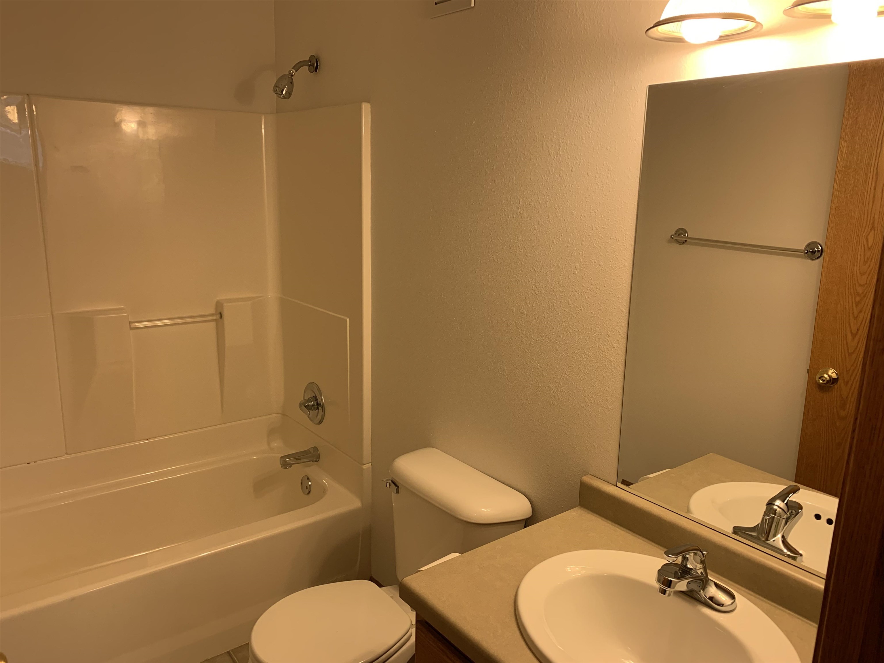 1224-1226 N 16TH AVENUE, Wausau, Wisconsin 54401, 2 Bedrooms Bedrooms, ,2.5 BathroomsBathrooms,Multi-family,For Sale,1224-1226 N 16TH AVENUE,22600267