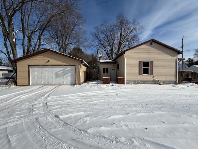1616 HOWARD AVENUE, Stevens Point, Wisconsin 54481, 3 Bedrooms Bedrooms, ,1 BathroomBathrooms,Residential,For Sale,1616 HOWARD AVENUE,22600271