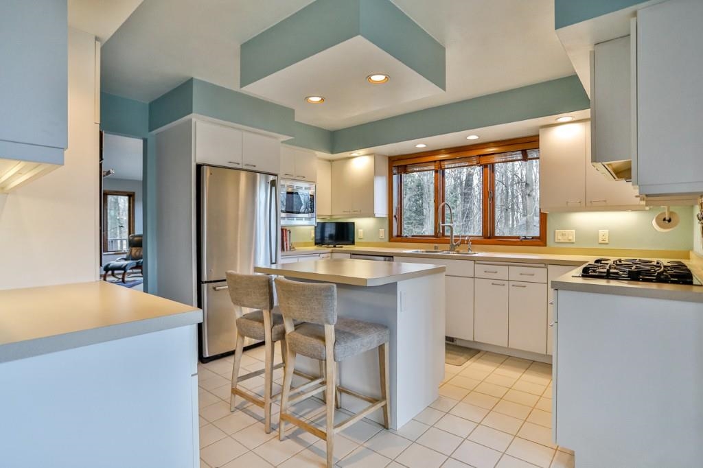 227238 CLIFFSIDE COURT, Wausau, Wisconsin 54401, 3 Bedrooms Bedrooms, ,2 BathroomsBathrooms,Residential,For Sale,227238 CLIFFSIDE COURT,22600272