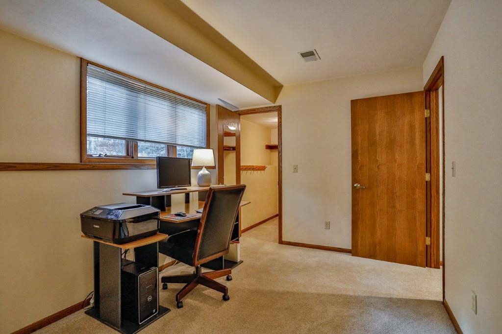 227238 CLIFFSIDE COURT, Wausau, Wisconsin 54401, 3 Bedrooms Bedrooms, ,2 BathroomsBathrooms,Residential,For Sale,227238 CLIFFSIDE COURT,22600272