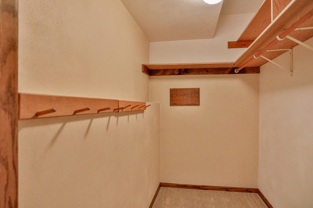 227238 CLIFFSIDE COURT, Wausau, Wisconsin 54401, 3 Bedrooms Bedrooms, ,2 BathroomsBathrooms,Residential,For Sale,227238 CLIFFSIDE COURT,22600272