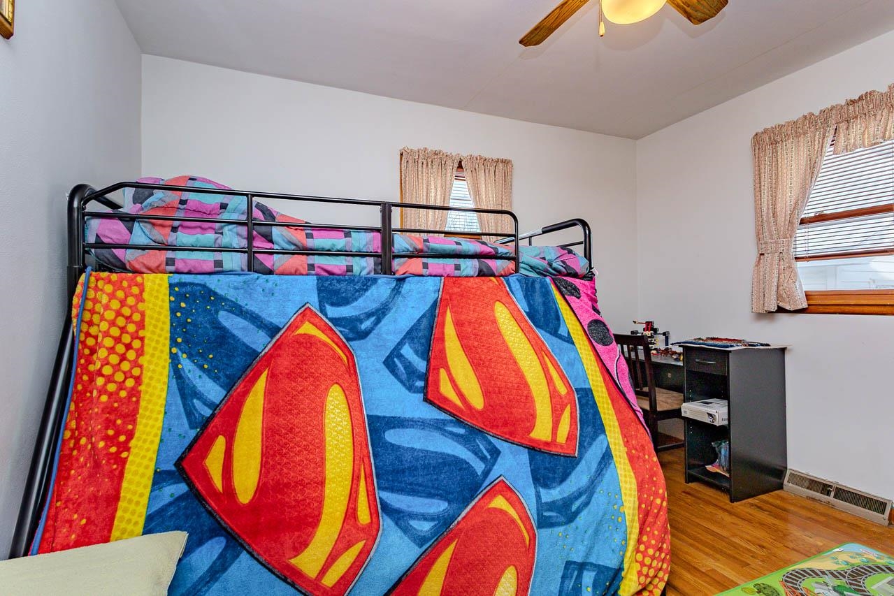 812 RIDGELAND AVENUE, Schofield, Wisconsin 54476, 3 Bedrooms Bedrooms, ,1 BathroomBathrooms,Residential,For Sale,812 RIDGELAND AVENUE,22600273