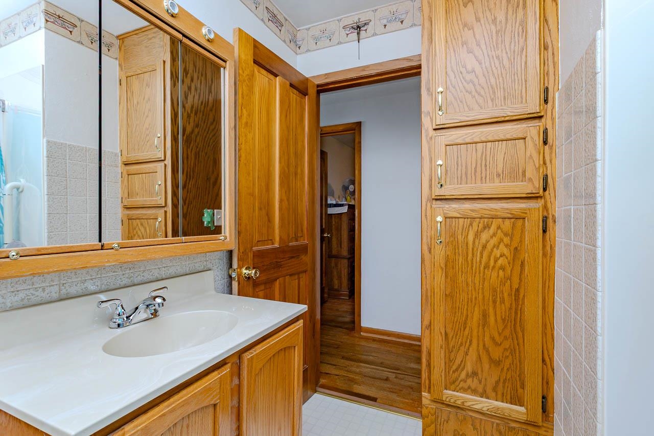 812 RIDGELAND AVENUE, Schofield, Wisconsin 54476, 3 Bedrooms Bedrooms, ,1 BathroomBathrooms,Residential,For Sale,812 RIDGELAND AVENUE,22600273