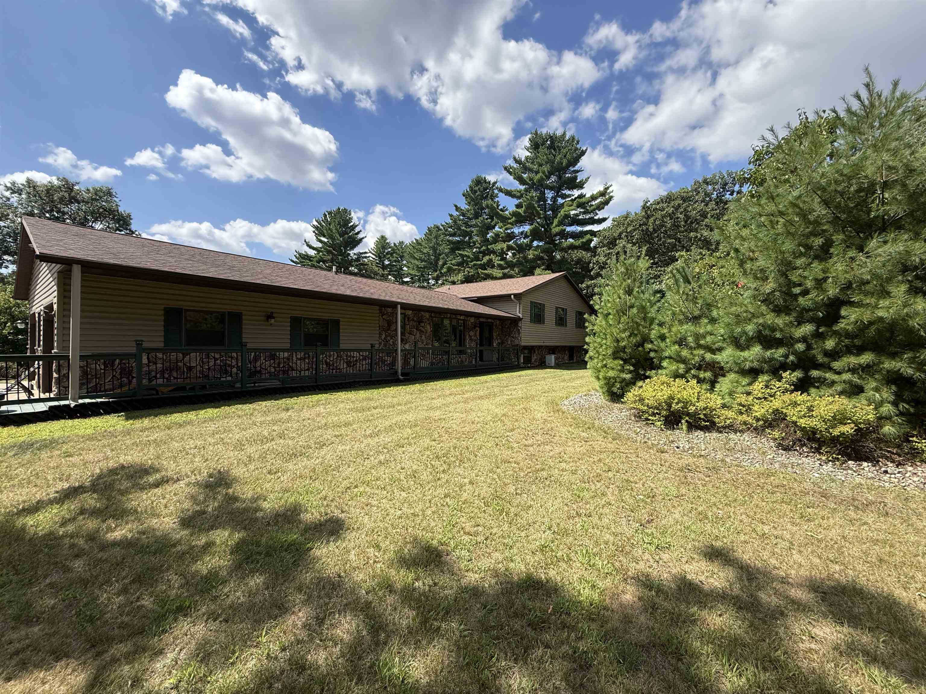 1066 CHURCH AVENUE, Wisconsin Rapids, Wisconsin 54494, 4 Bedrooms Bedrooms, ,2 BathroomsBathrooms,Residential,For Sale,1066 CHURCH AVENUE,22600281