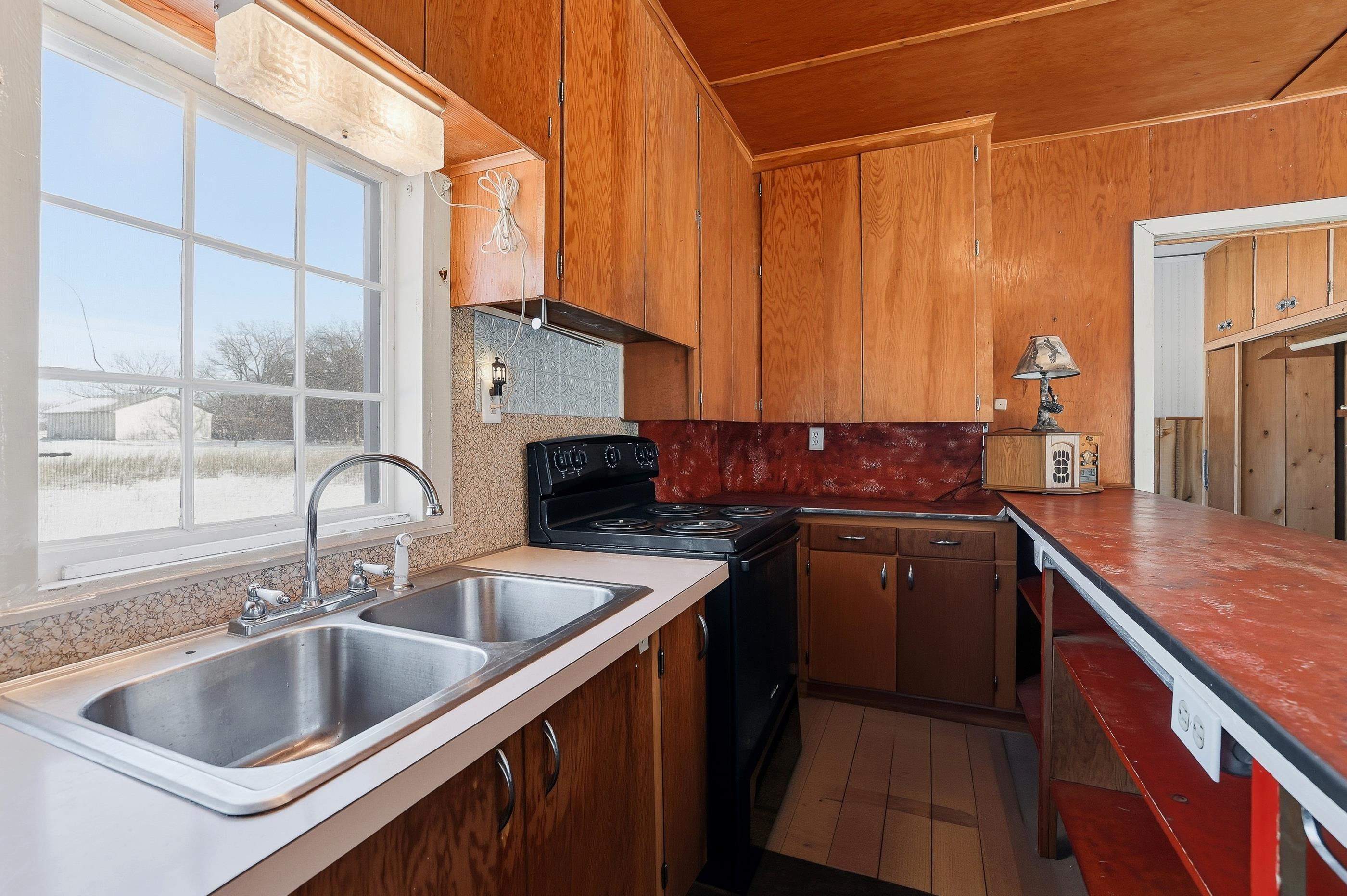 8910 NOKOMA LANE, Amherst, Wisconsin 54406, 2 Bedrooms Bedrooms, ,1 BathroomBathrooms,Residential,For Sale,8910 NOKOMA LANE,22600283