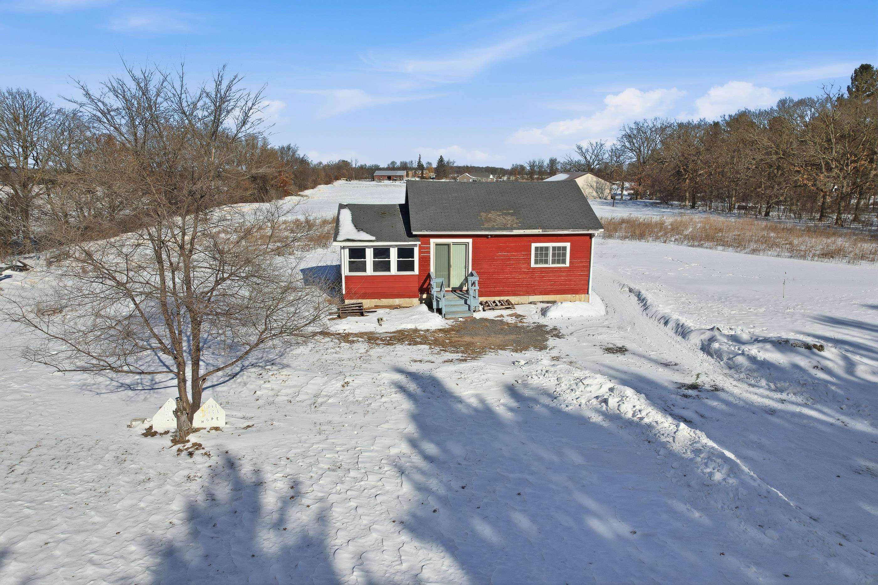 8910 NOKOMA LANE, Amherst, Wisconsin 54406, 2 Bedrooms Bedrooms, ,1 BathroomBathrooms,Residential,For Sale,8910 NOKOMA LANE,22600283