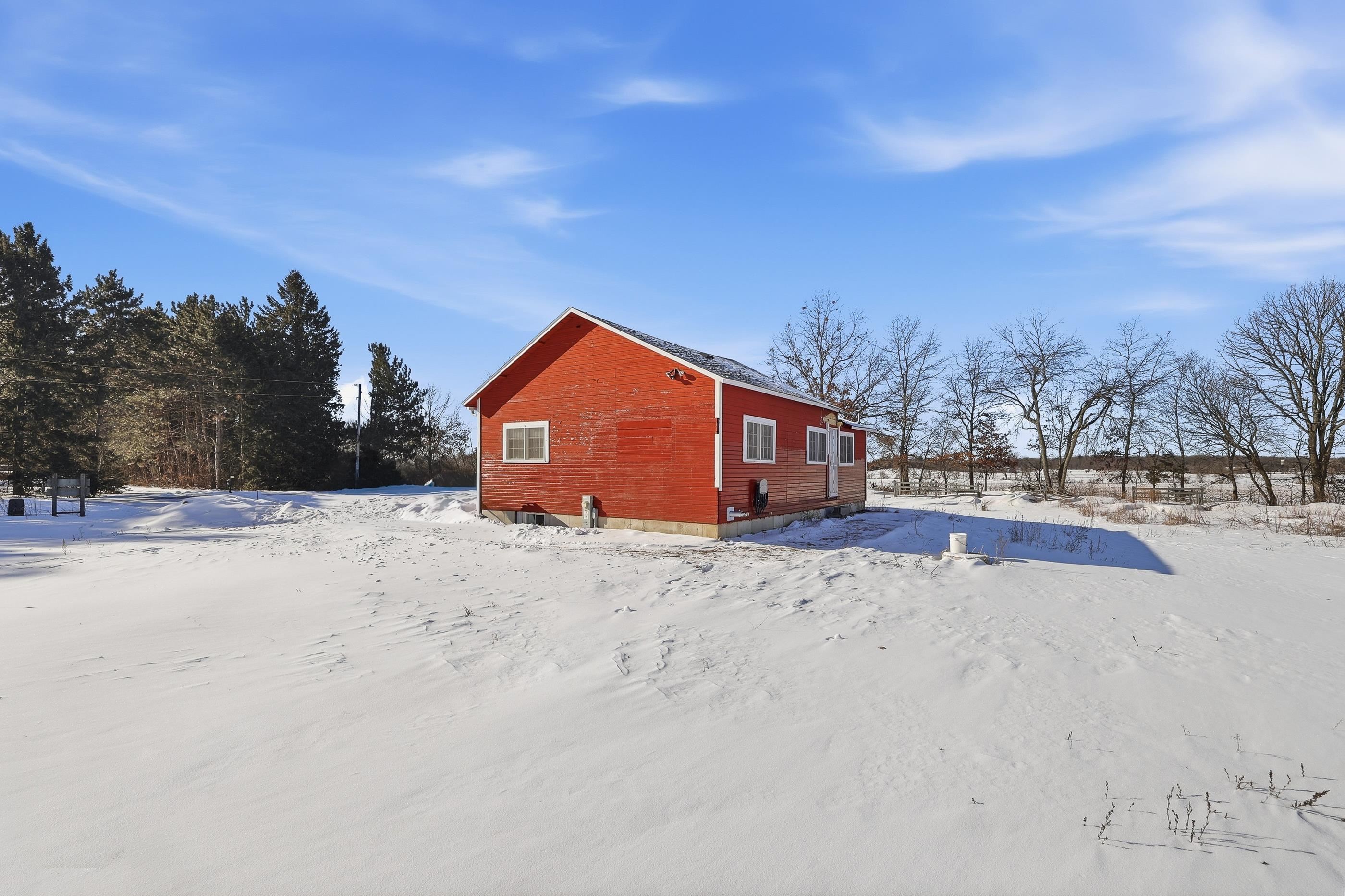 8910 NOKOMA LANE, Amherst, Wisconsin 54406, 2 Bedrooms Bedrooms, ,1 BathroomBathrooms,Residential,For Sale,8910 NOKOMA LANE,22600283