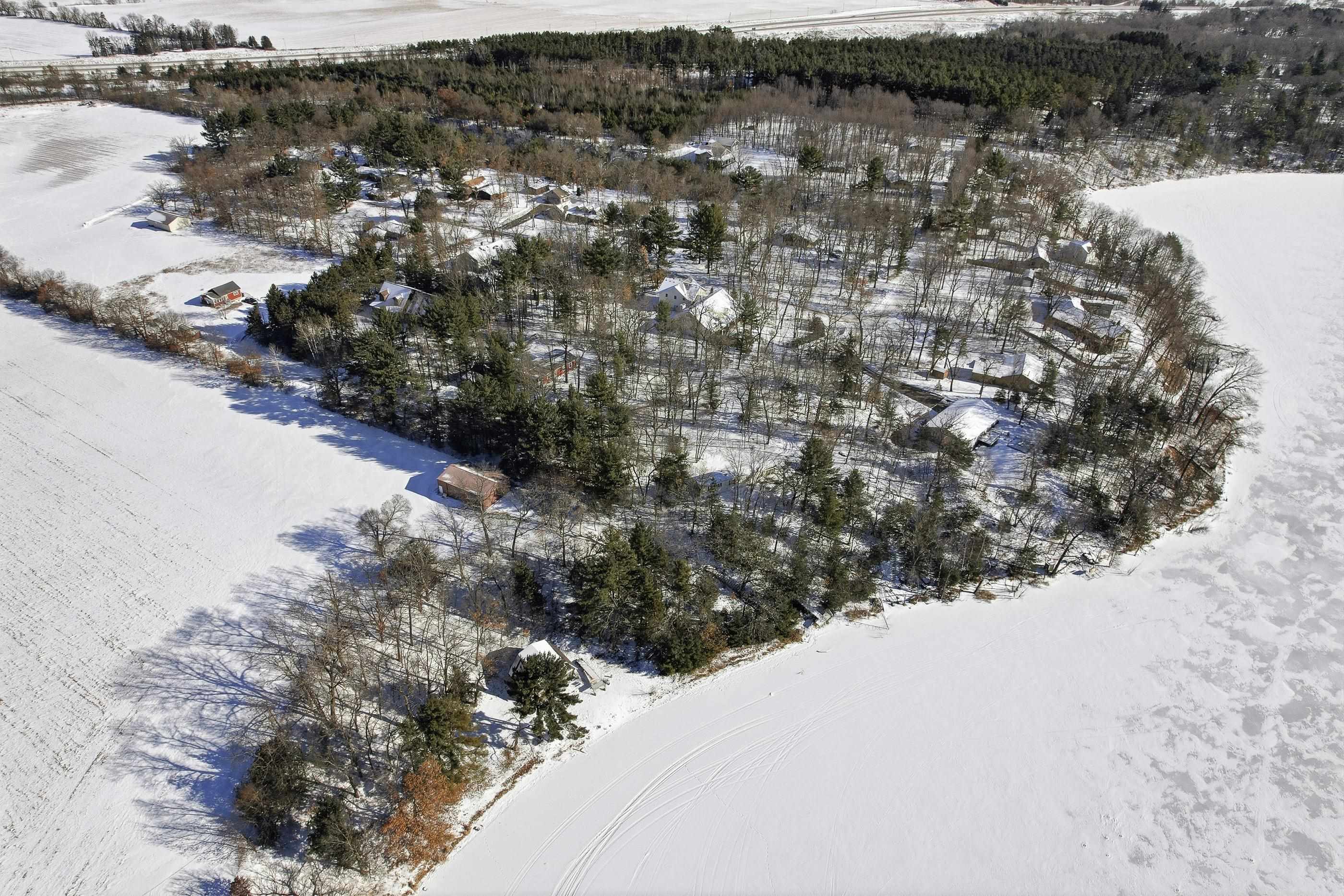 8910 NOKOMA LANE, Amherst, Wisconsin 54406, 2 Bedrooms Bedrooms, ,1 BathroomBathrooms,Residential,For Sale,8910 NOKOMA LANE,22600283