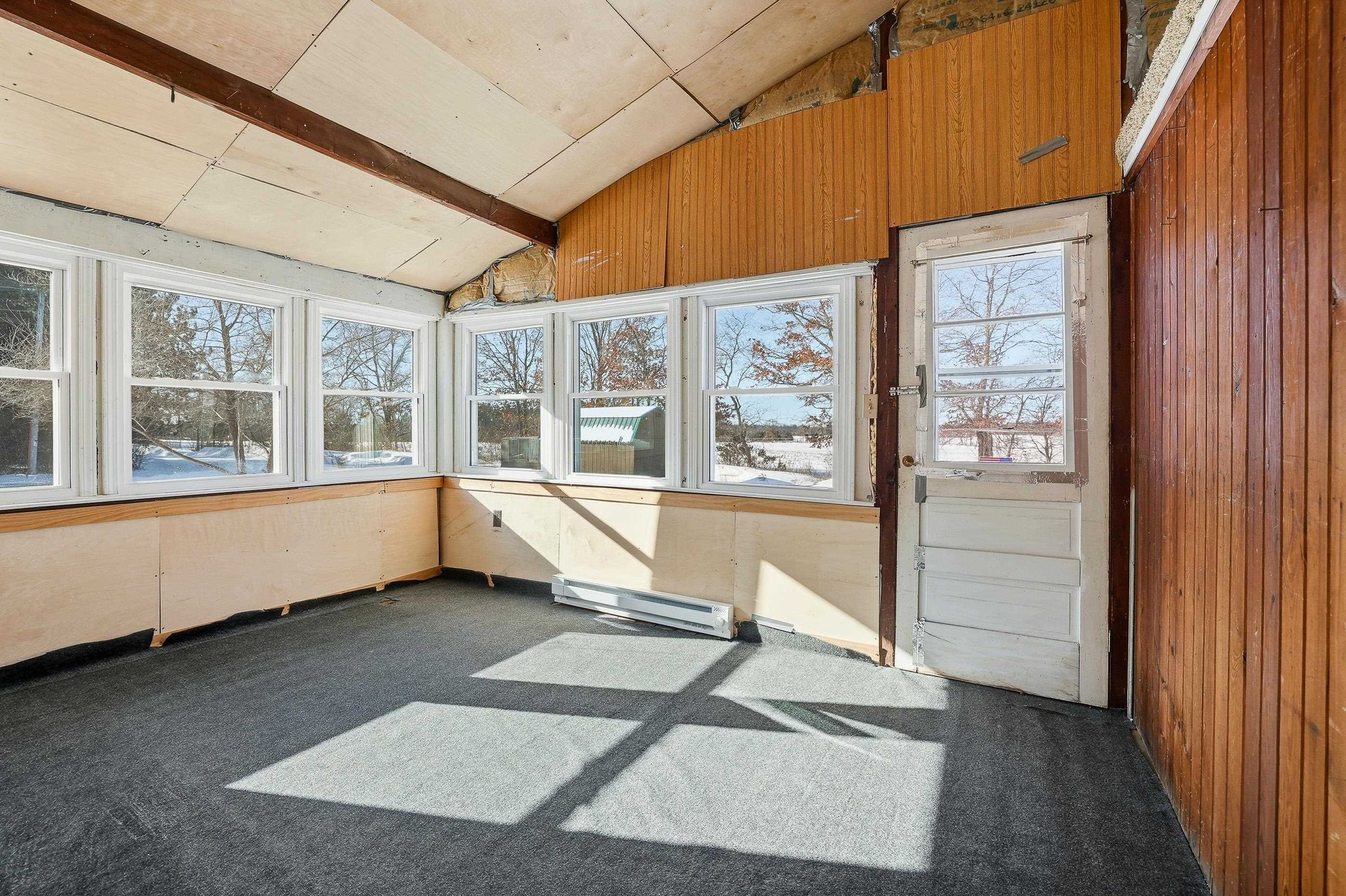 8910 NOKOMA LANE, Amherst, Wisconsin 54406, 2 Bedrooms Bedrooms, ,1 BathroomBathrooms,Residential,For Sale,8910 NOKOMA LANE,22600283