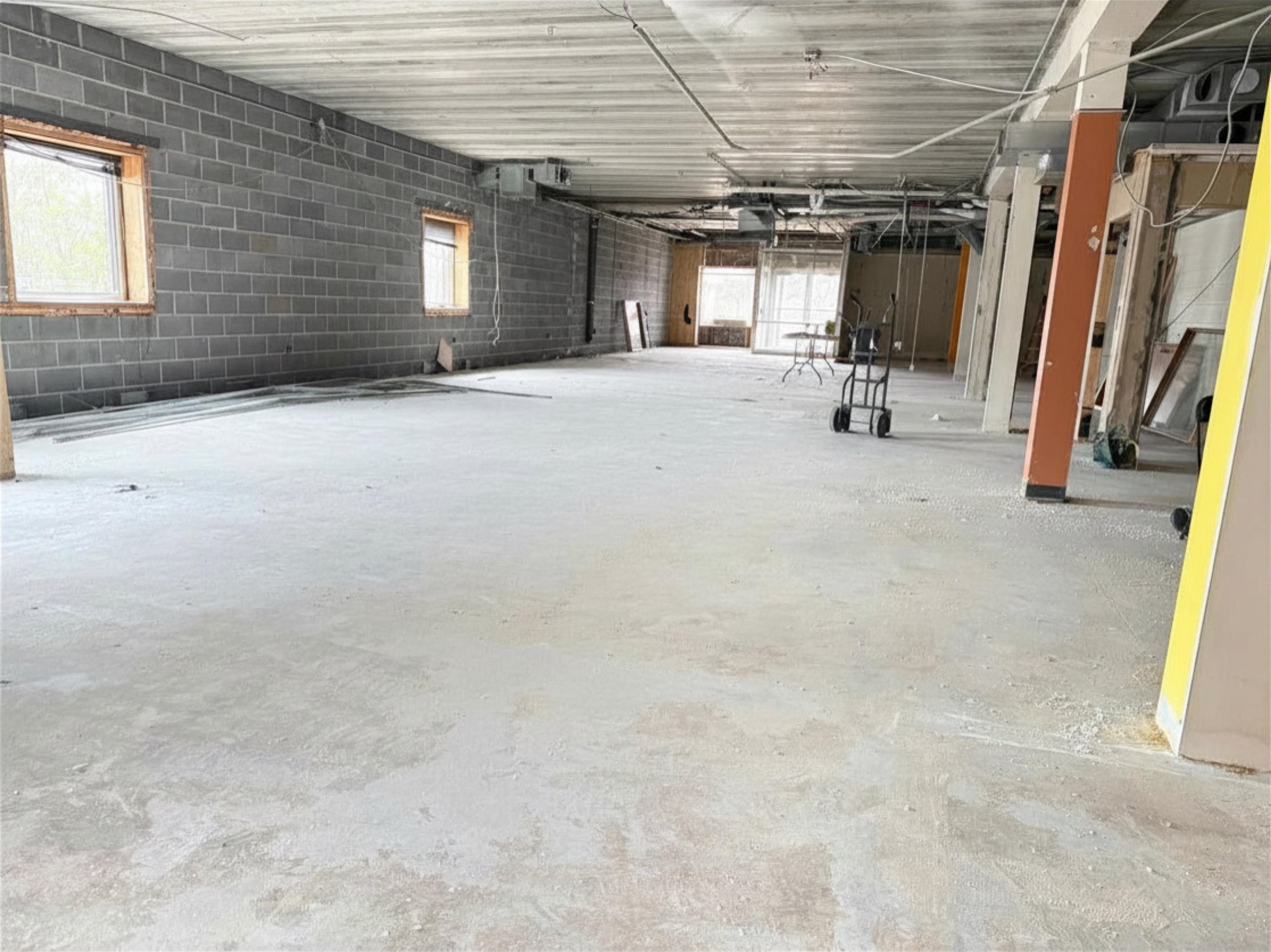 133 RIVER DRIVE, Wausau, Wisconsin 54403, ,Commercial/industrial,For Rent,133 RIVER DRIVE,22600285