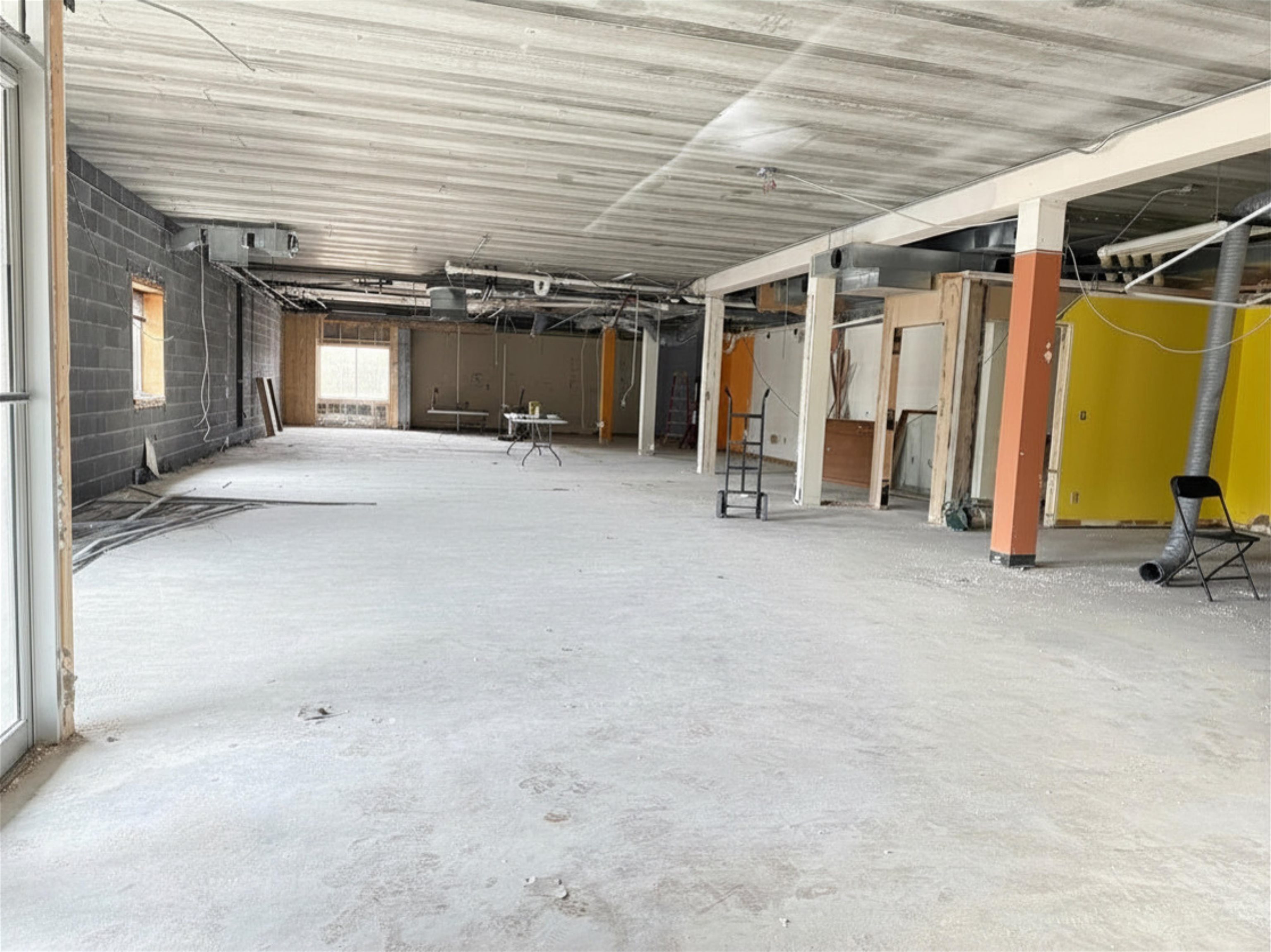 133 RIVER DRIVE, Wausau, Wisconsin 54403, ,Commercial/industrial,For Rent,133 RIVER DRIVE,22600285