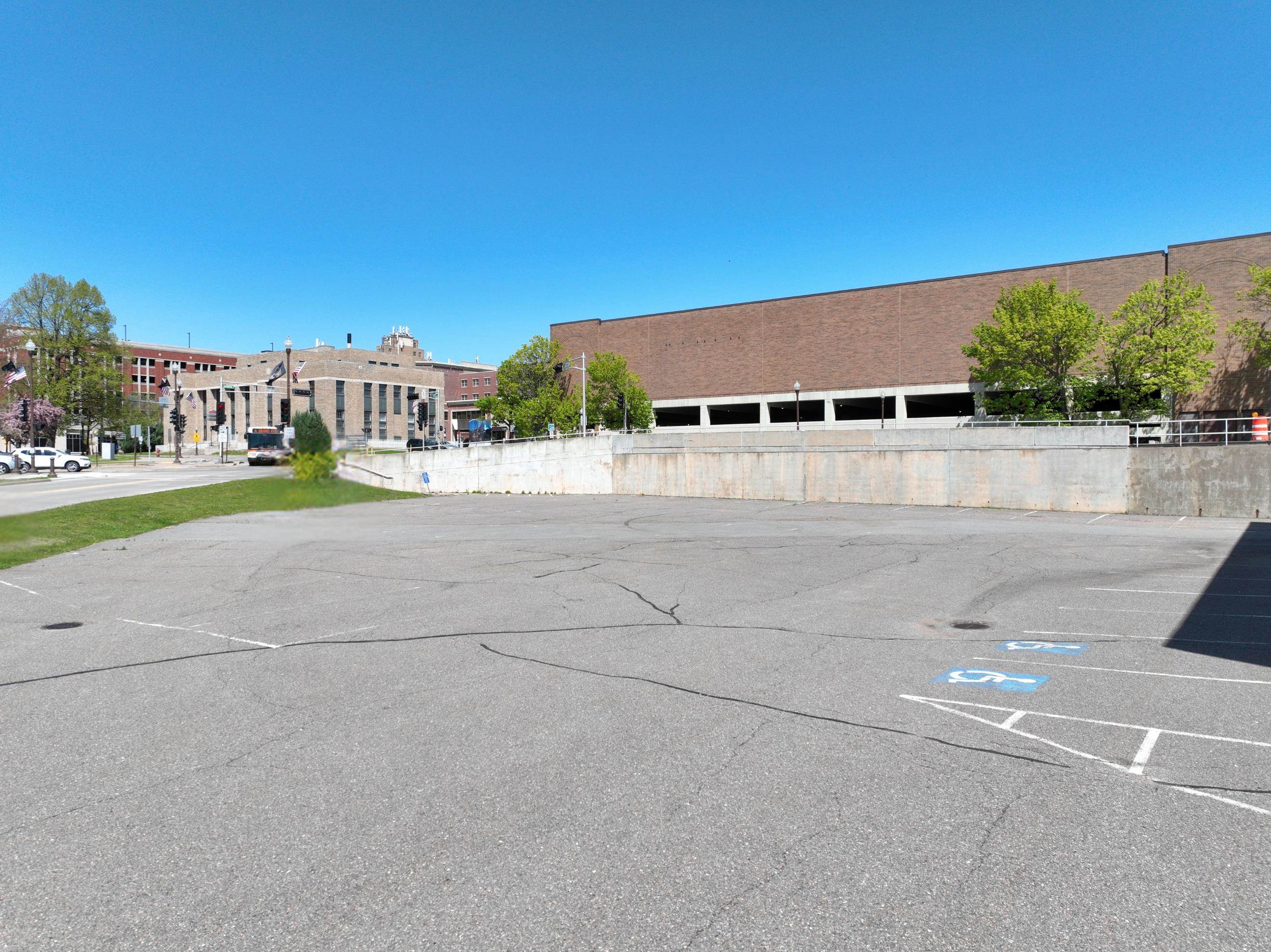 137 RIVER DRIVE, Wausau, Wisconsin 54403, ,Commercial/industrial,For Rent,137 RIVER DRIVE,22600286