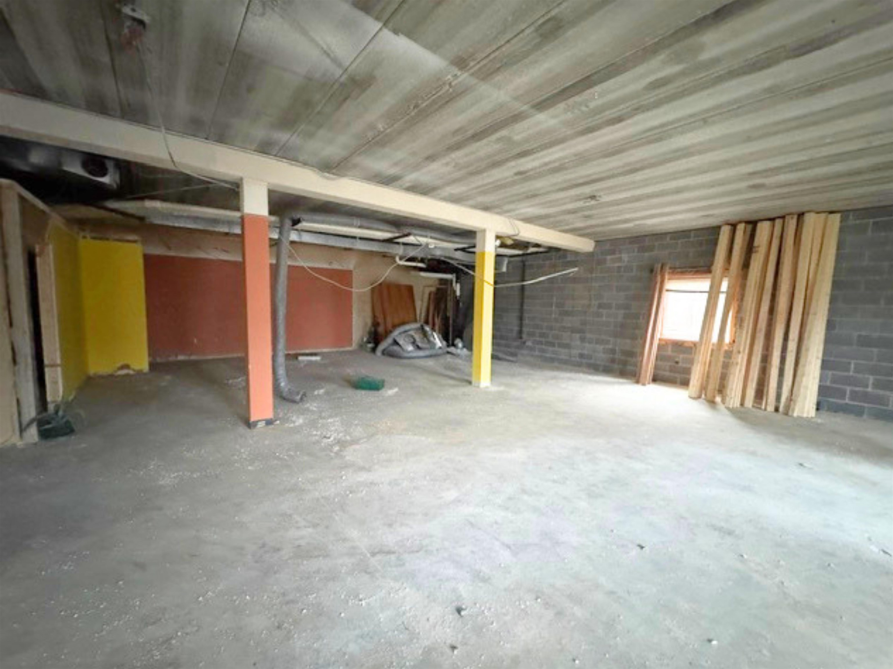 137 RIVER DRIVE, Wausau, Wisconsin 54403, ,Commercial/industrial,For Rent,137 RIVER DRIVE,22600286