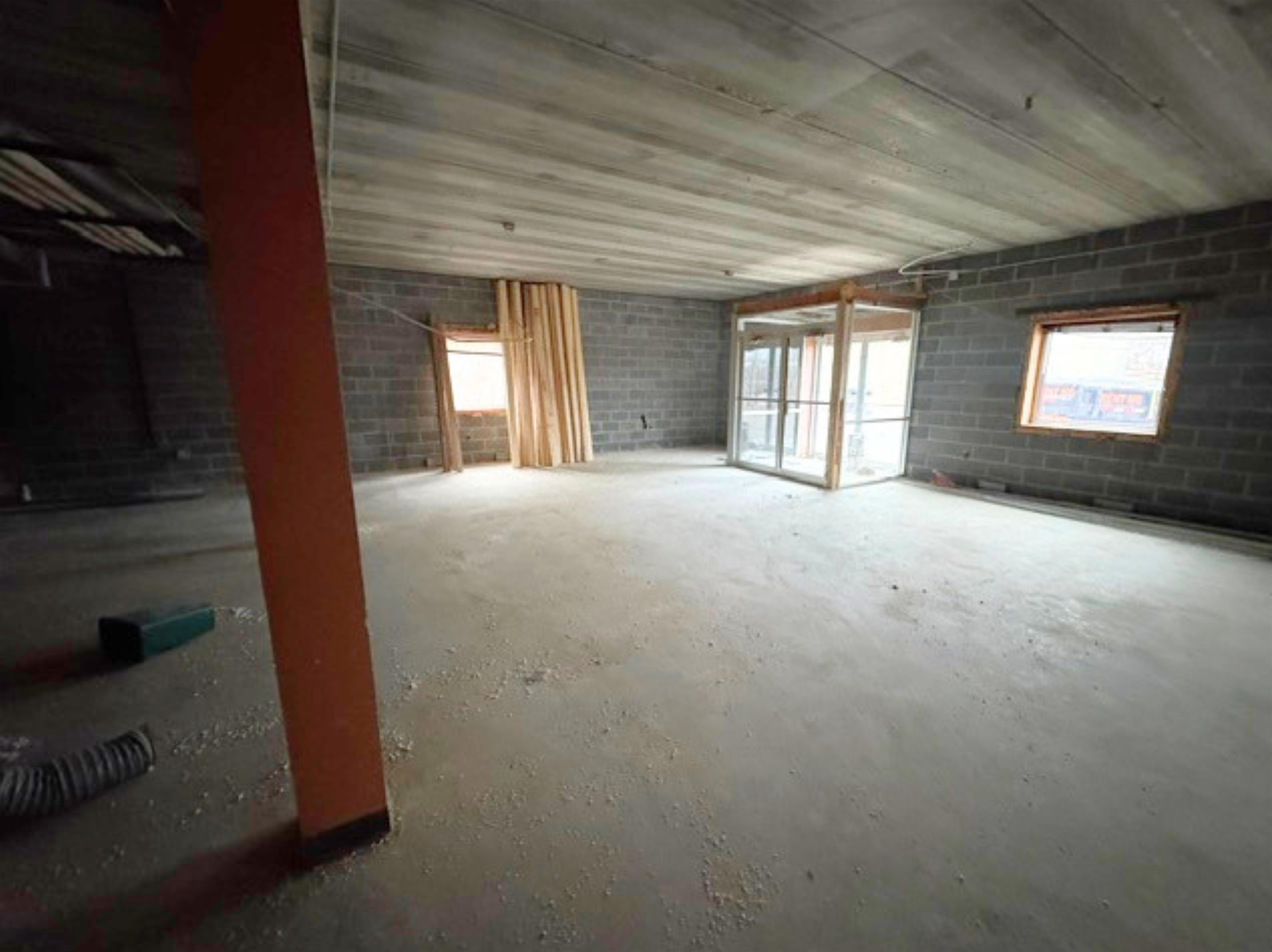 137 RIVER DRIVE, Wausau, Wisconsin 54403, ,Commercial/industrial,For Rent,137 RIVER DRIVE,22600286