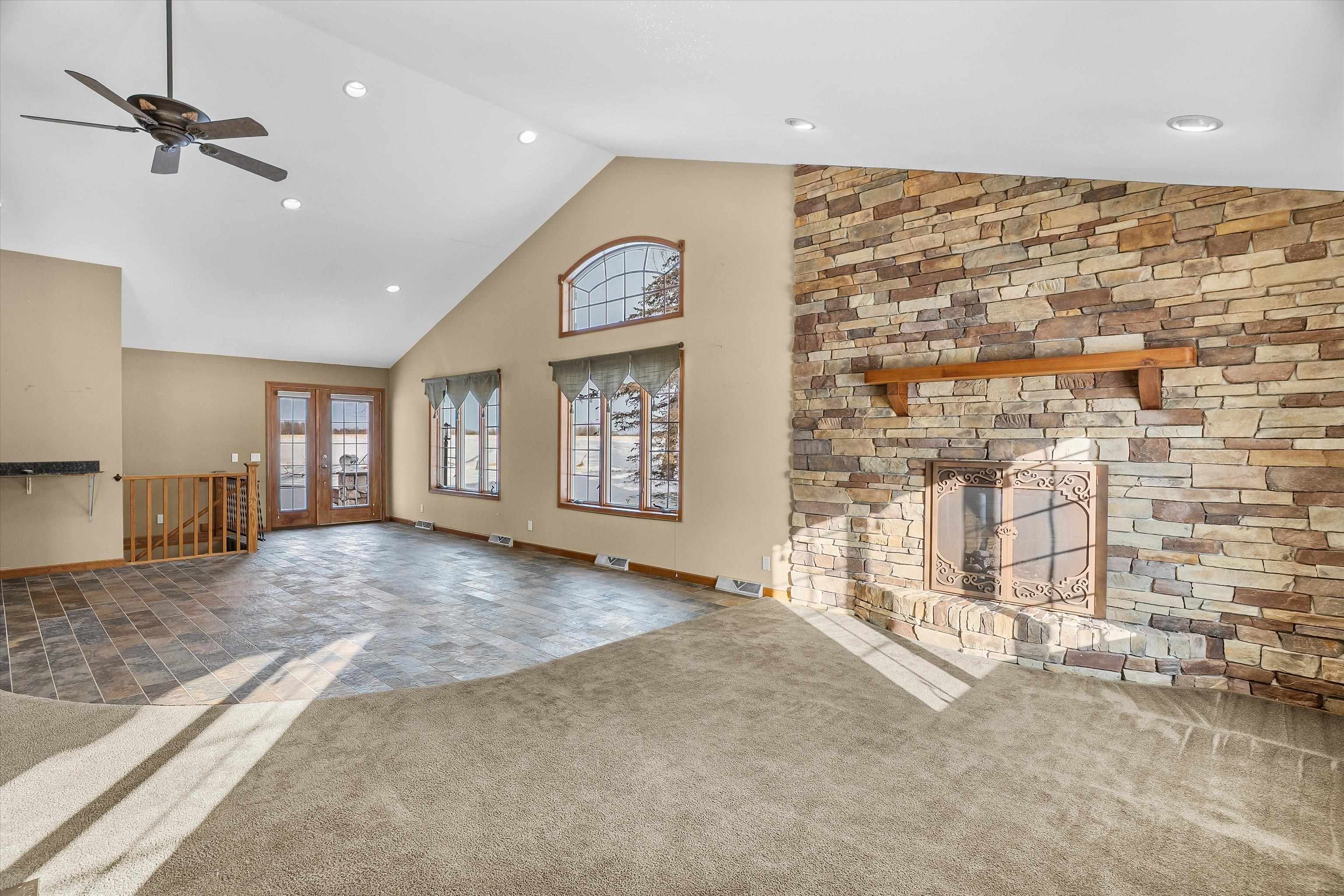 2909 W MANN STREET, Marshfield, Wisconsin 54449, 3 Bedrooms Bedrooms, ,2 BathroomsBathrooms,Residential,For Sale,2909 W MANN STREET,22600289