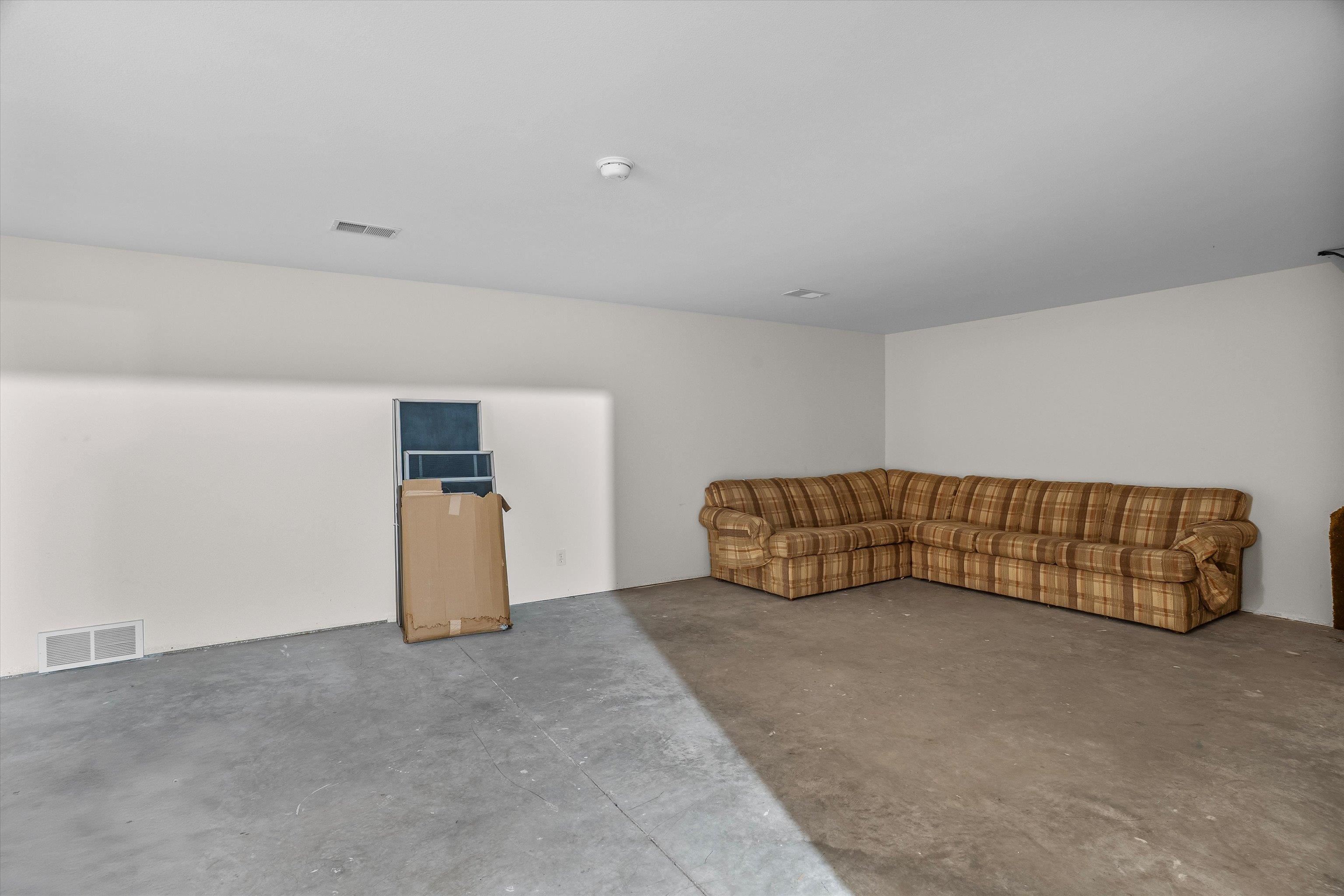 2909 W MANN STREET, Marshfield, Wisconsin 54449, 3 Bedrooms Bedrooms, ,2 BathroomsBathrooms,Residential,For Sale,2909 W MANN STREET,22600289