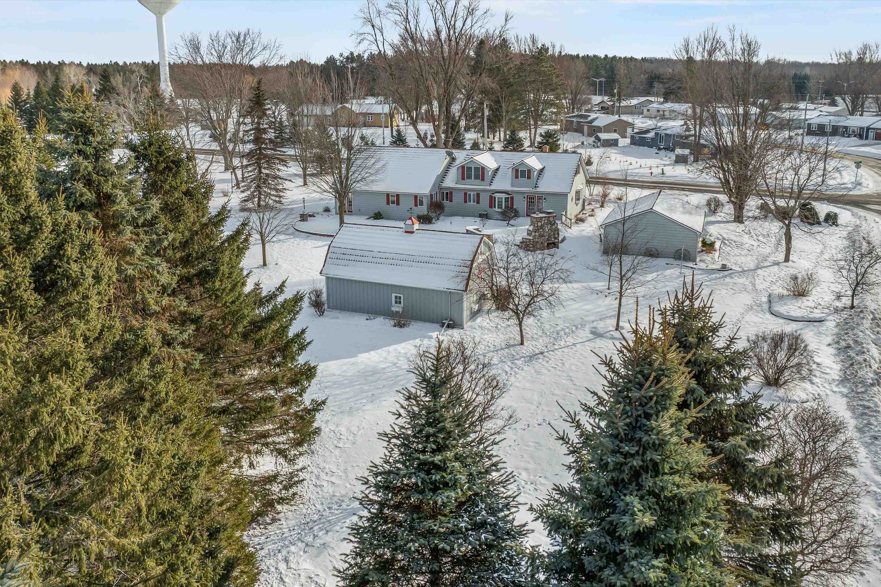 2909 W MANN STREET, Marshfield, Wisconsin 54449, 3 Bedrooms Bedrooms, ,2 BathroomsBathrooms,Residential,For Sale,2909 W MANN STREET,22600289