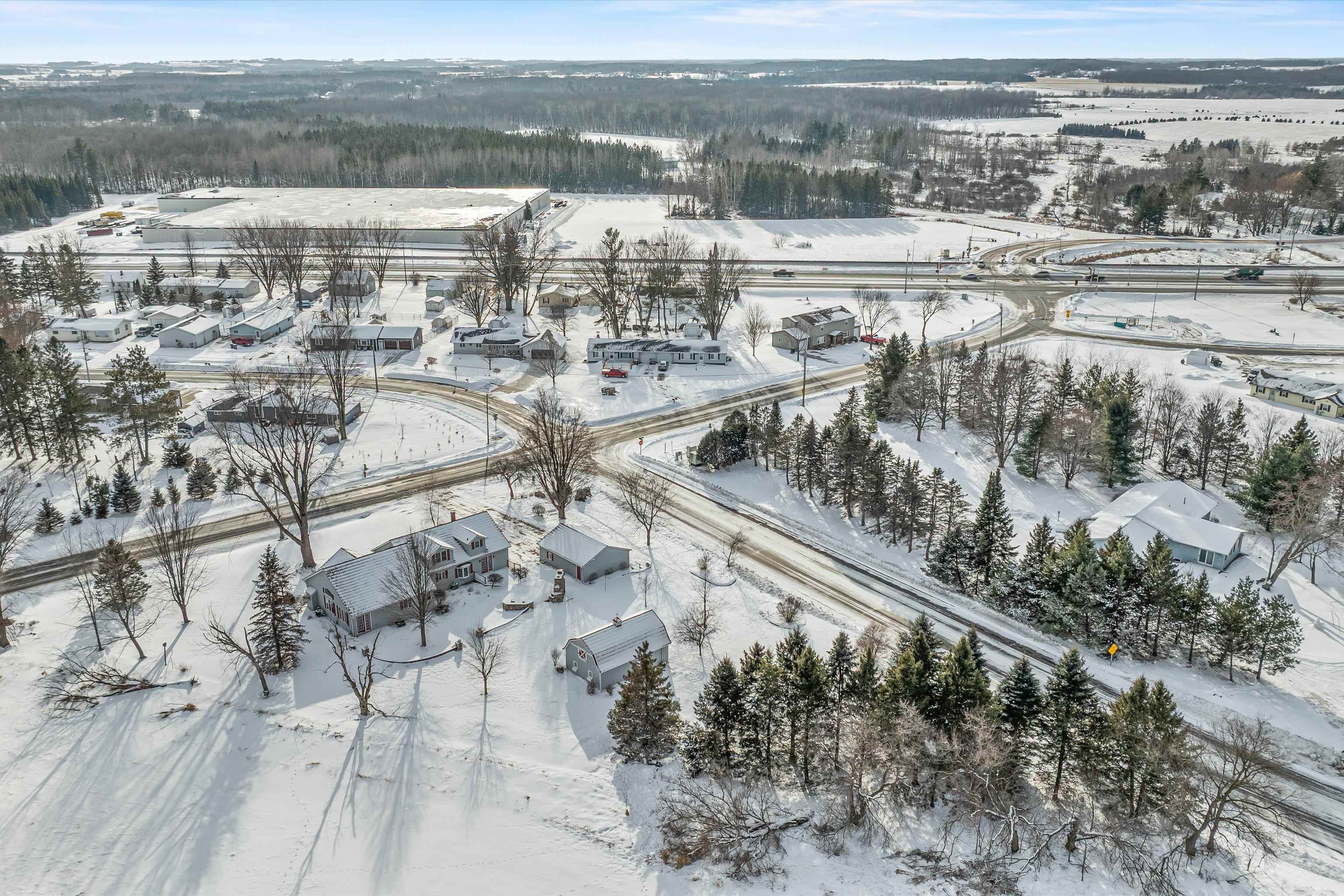 2909 W MANN STREET, Marshfield, Wisconsin 54449, 3 Bedrooms Bedrooms, ,2 BathroomsBathrooms,Residential,For Sale,2909 W MANN STREET,22600289