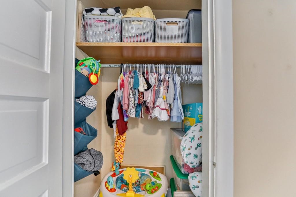 211 ROBB STREET, Schofield, Wisconsin 54476, 3 Bedrooms Bedrooms, ,2 BathroomsBathrooms,Residential,For Sale,211 ROBB STREET,22600290