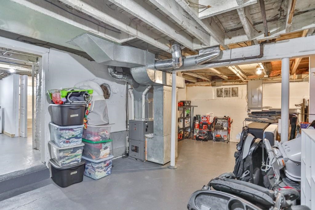 211 ROBB STREET, Schofield, Wisconsin 54476, 3 Bedrooms Bedrooms, ,2 BathroomsBathrooms,Residential,For Sale,211 ROBB STREET,22600290