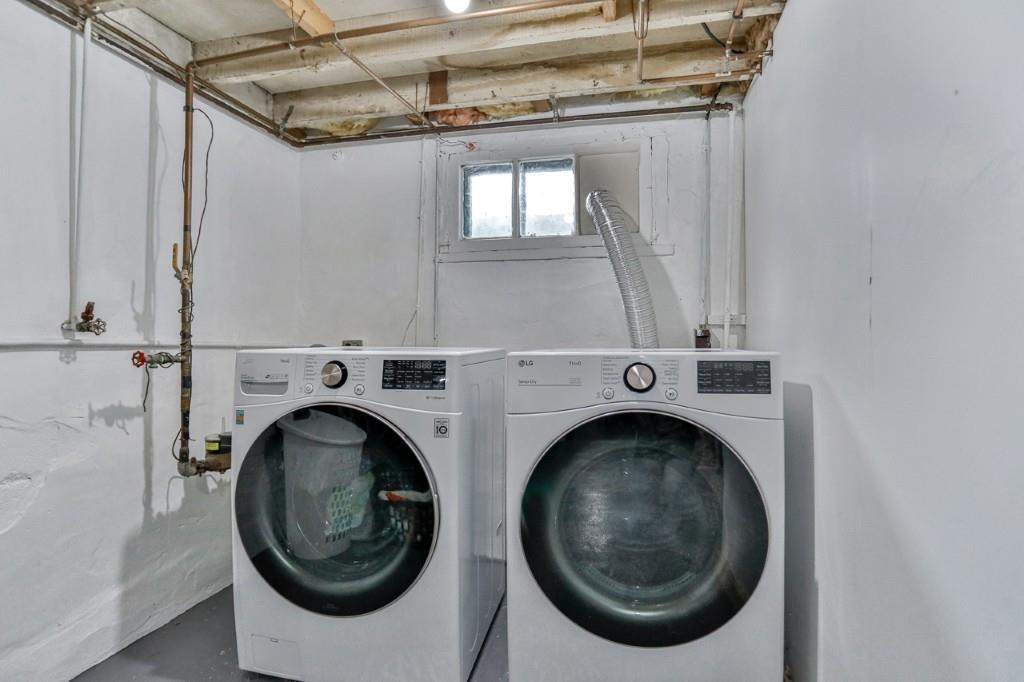 211 ROBB STREET, Schofield, Wisconsin 54476, 3 Bedrooms Bedrooms, ,2 BathroomsBathrooms,Residential,For Sale,211 ROBB STREET,22600290