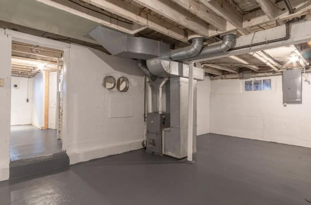 211 ROBB STREET, Schofield, Wisconsin 54476, 3 Bedrooms Bedrooms, ,2 BathroomsBathrooms,Residential,For Sale,211 ROBB STREET,22600290