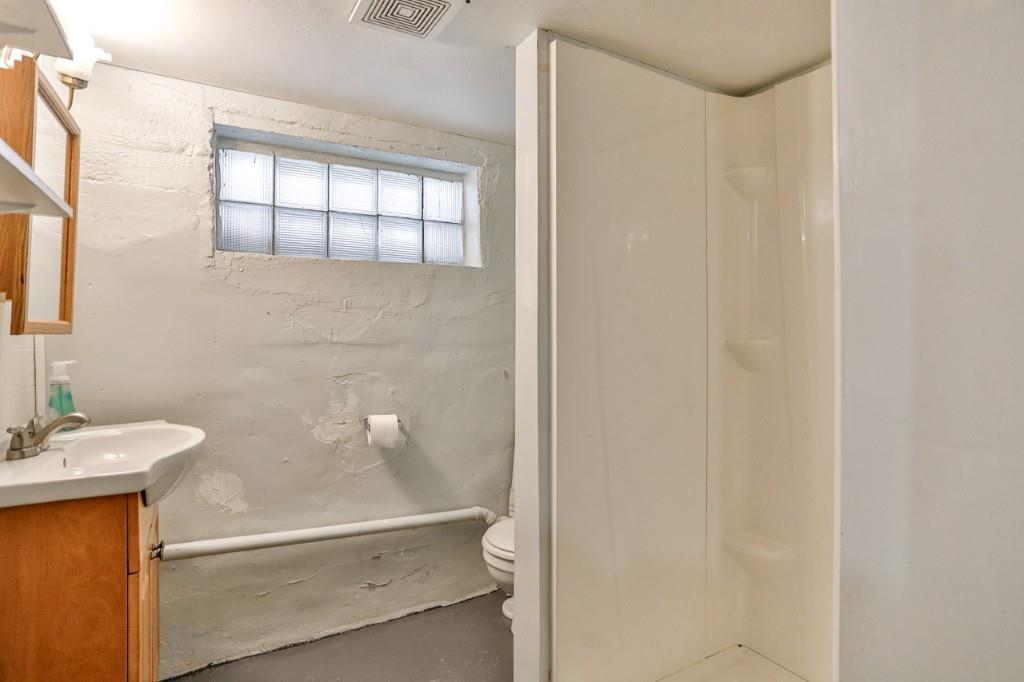 211 ROBB STREET, Schofield, Wisconsin 54476, 3 Bedrooms Bedrooms, ,2 BathroomsBathrooms,Residential,For Sale,211 ROBB STREET,22600290