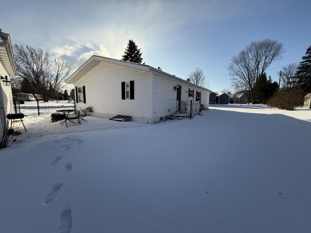 105 PEGGY LANE, Rothschild, Wisconsin 54474, 3 Bedrooms Bedrooms, ,2 BathroomsBathrooms,Residential,For Sale,105 PEGGY LANE,22600291