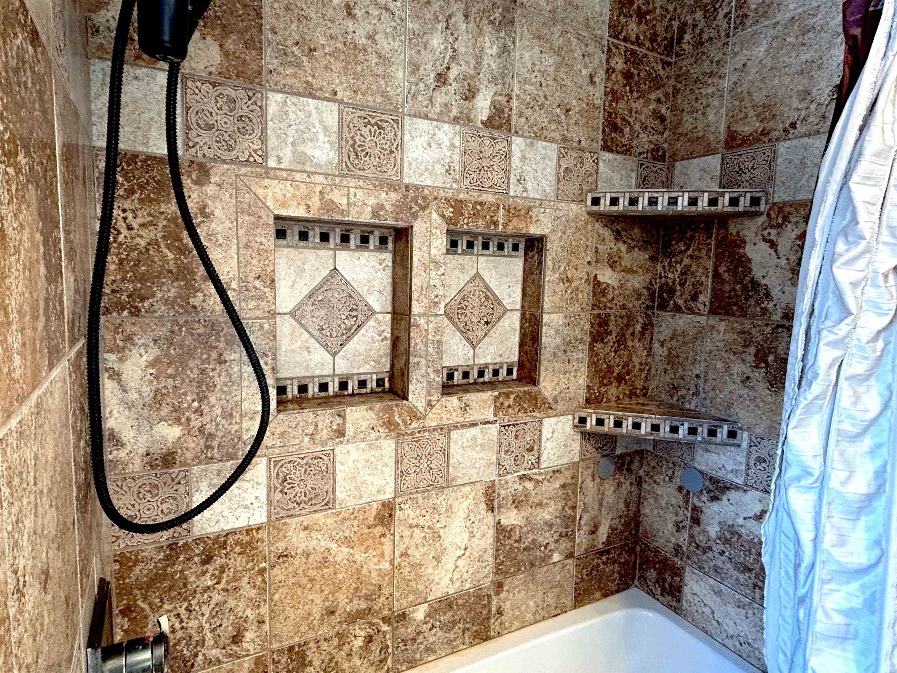 605 E MAPLE STREET, Spencer, Wisconsin 54479, 3 Bedrooms Bedrooms, ,1 BathroomBathrooms,Residential,For Sale,605 E MAPLE STREET,22600301