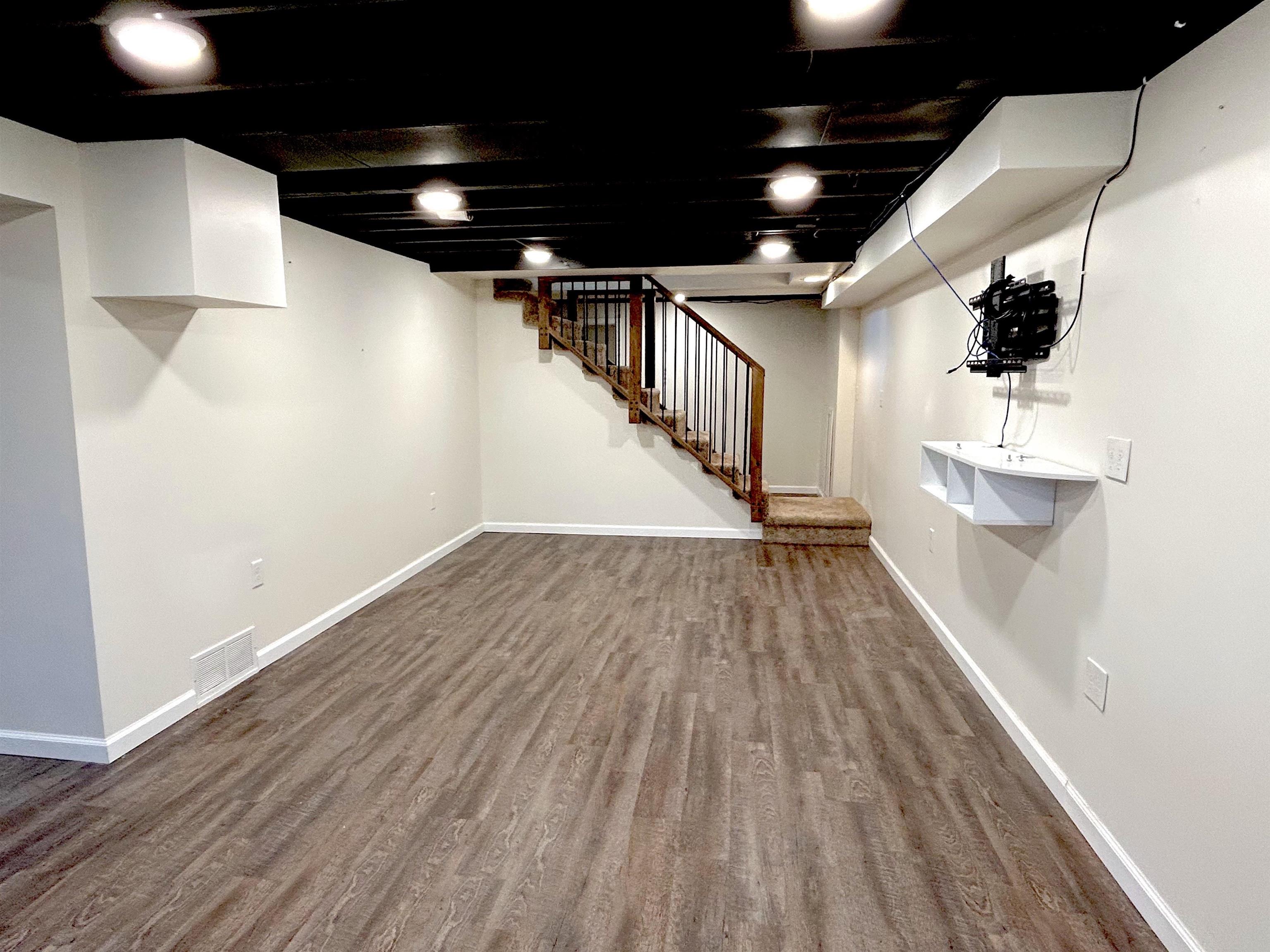 605 E MAPLE STREET, Spencer, Wisconsin 54479, 3 Bedrooms Bedrooms, ,1 BathroomBathrooms,Residential,For Sale,605 E MAPLE STREET,22600301