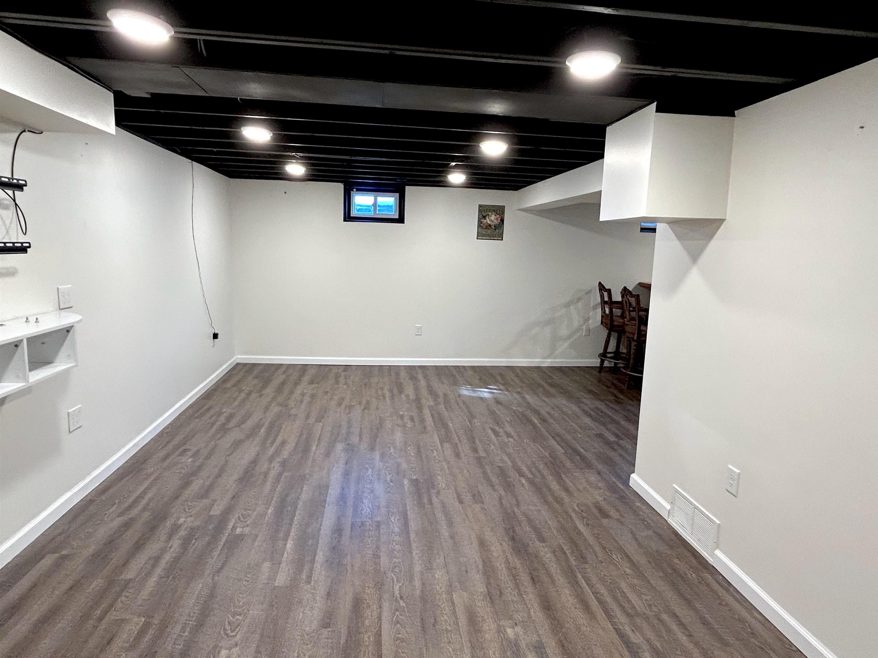 605 E MAPLE STREET, Spencer, Wisconsin 54479, 3 Bedrooms Bedrooms, ,1 BathroomBathrooms,Residential,For Sale,605 E MAPLE STREET,22600301