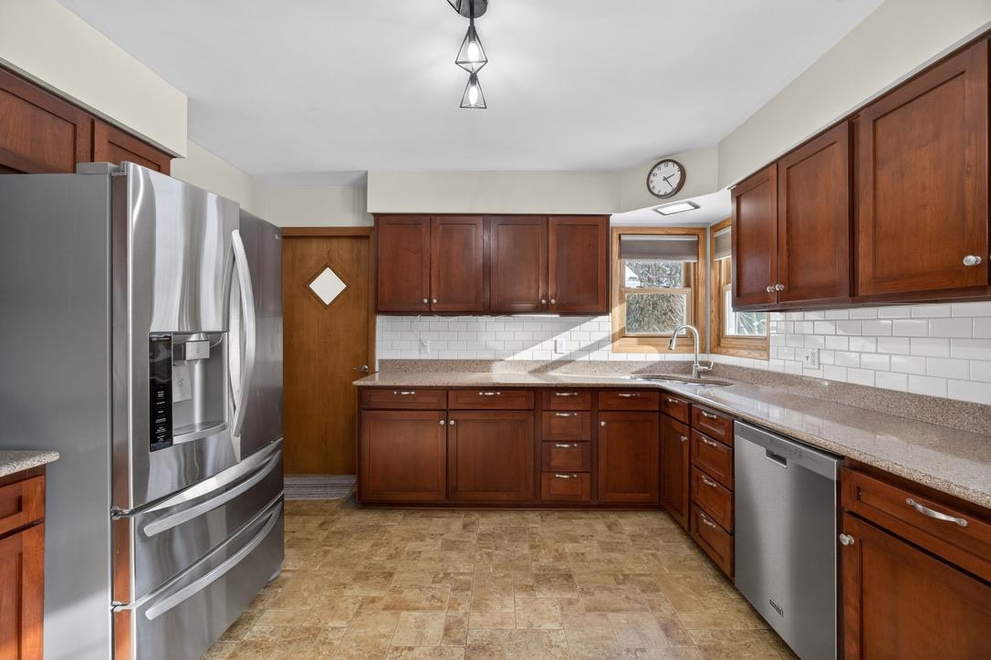 1195 KESTER ROAD, Wisconsin Rapids, Wisconsin 54494, 3 Bedrooms Bedrooms, ,2 BathroomsBathrooms,Residential,For Sale,1195 KESTER ROAD,22600305