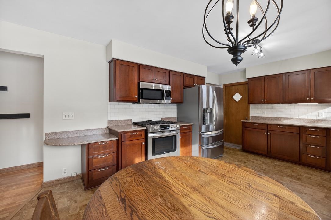 1195 KESTER ROAD, Wisconsin Rapids, Wisconsin 54494, 3 Bedrooms Bedrooms, ,2 BathroomsBathrooms,Residential,For Sale,1195 KESTER ROAD,22600305