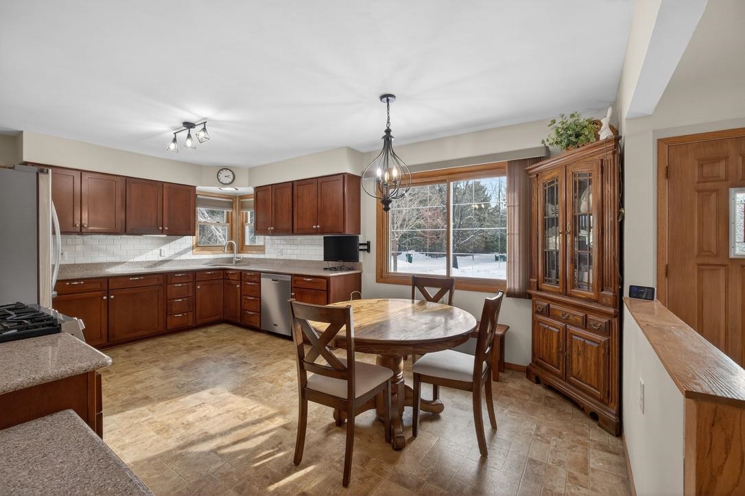 1195 KESTER ROAD, Wisconsin Rapids, Wisconsin 54494, 3 Bedrooms Bedrooms, ,2 BathroomsBathrooms,Residential,For Sale,1195 KESTER ROAD,22600305