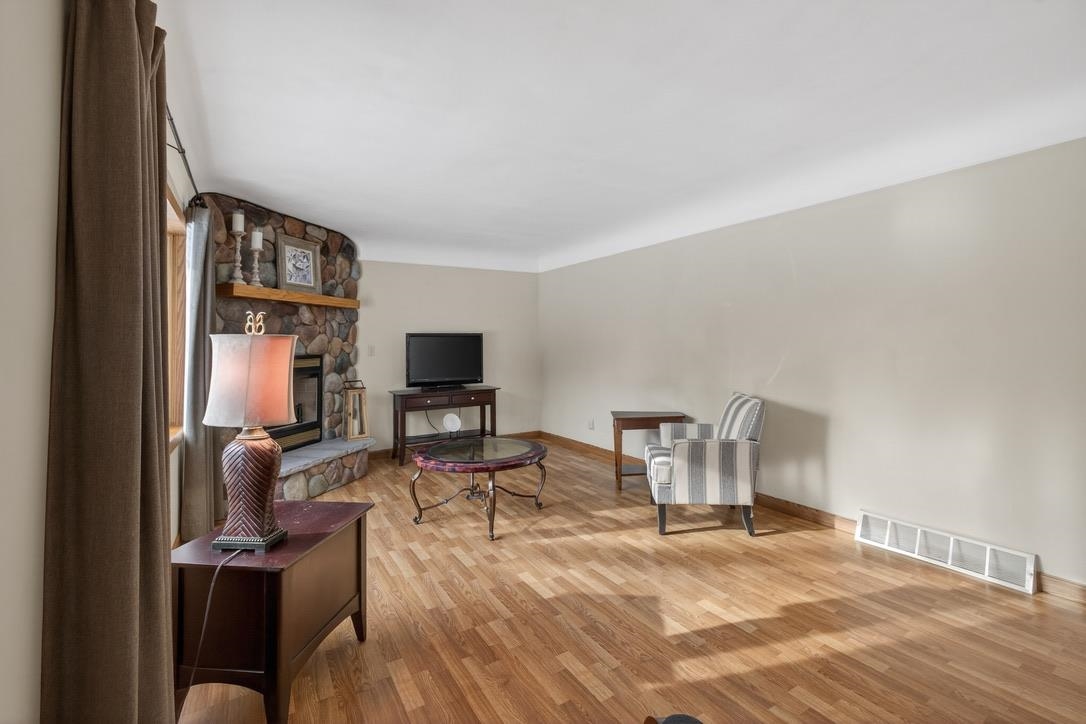 1195 KESTER ROAD, Wisconsin Rapids, Wisconsin 54494, 3 Bedrooms Bedrooms, ,2 BathroomsBathrooms,Residential,For Sale,1195 KESTER ROAD,22600305